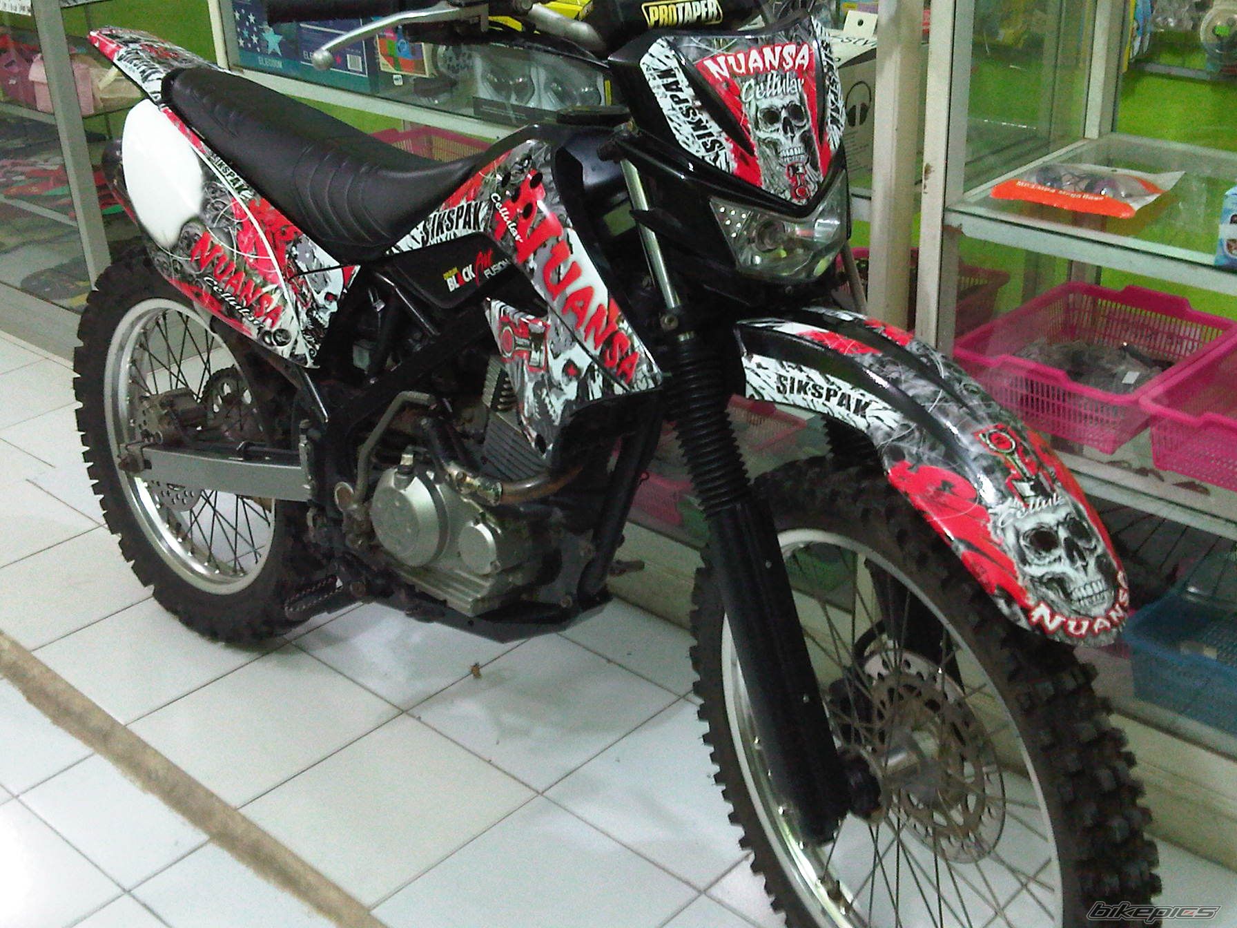 2009 KAWASAKI KLX 150 S | Picture 2276365 motorcycle photo