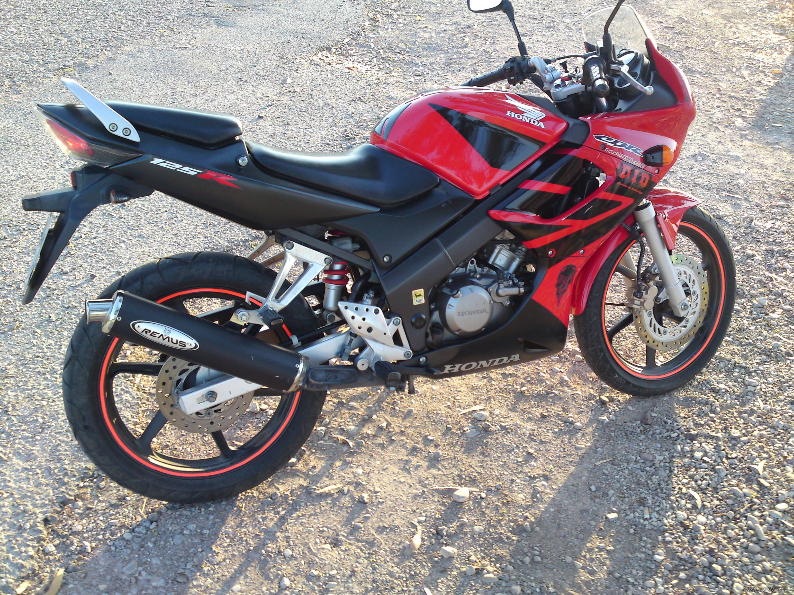 2004 HONDA CBR 125 | Picture 2276518 motorcycle photo