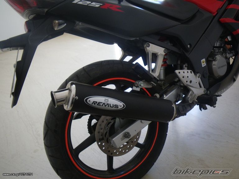 2004 HONDA CBR 125 | Picture 2276521 motorcycle photo