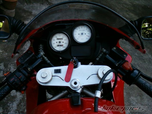1996 DUCATI SUPERSPORT 400 | Picture 2278173 motorcycle photo