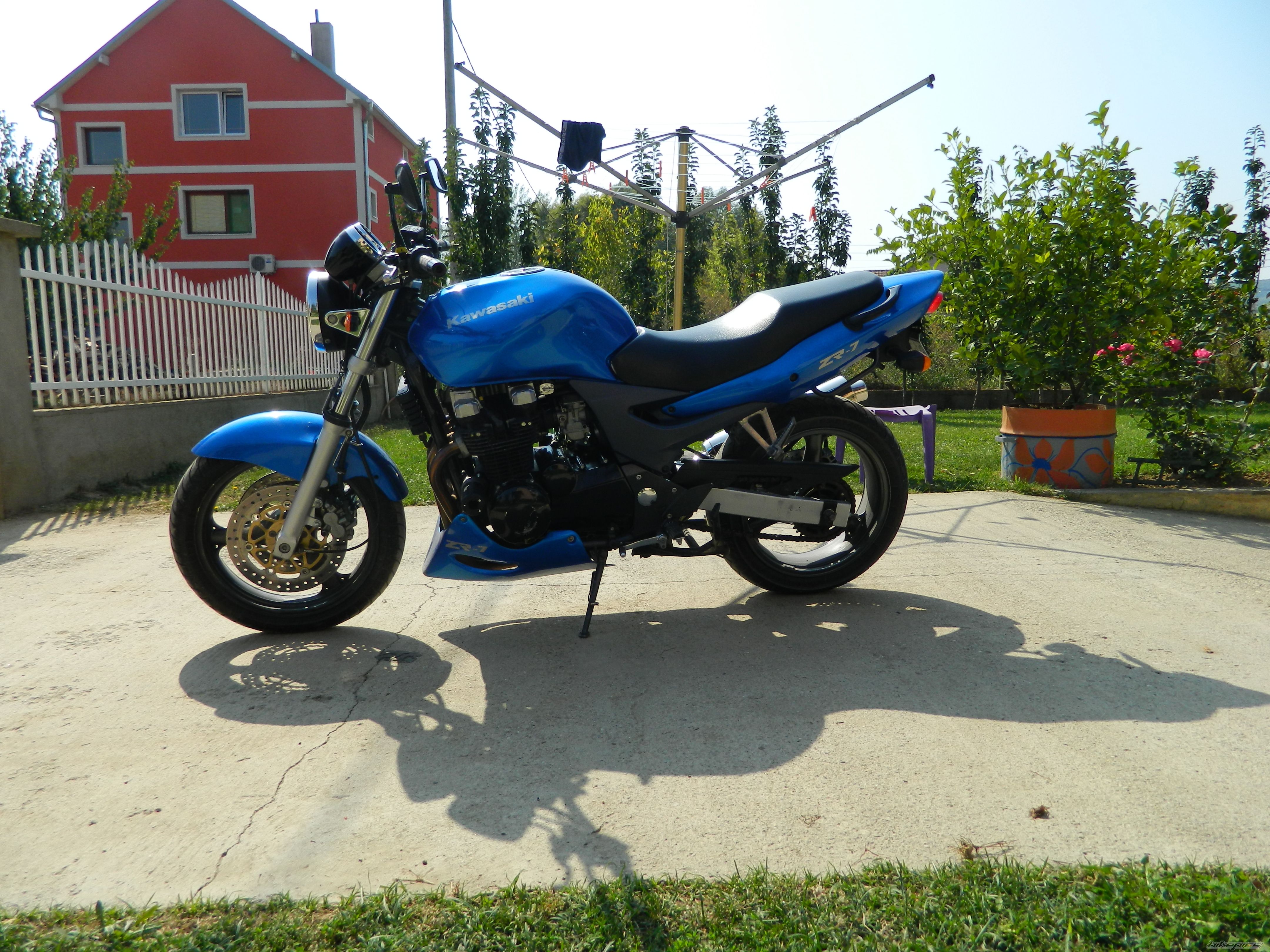 2003 KAWASAKI ZR 7 | Picture 2278537 motorcycle photo