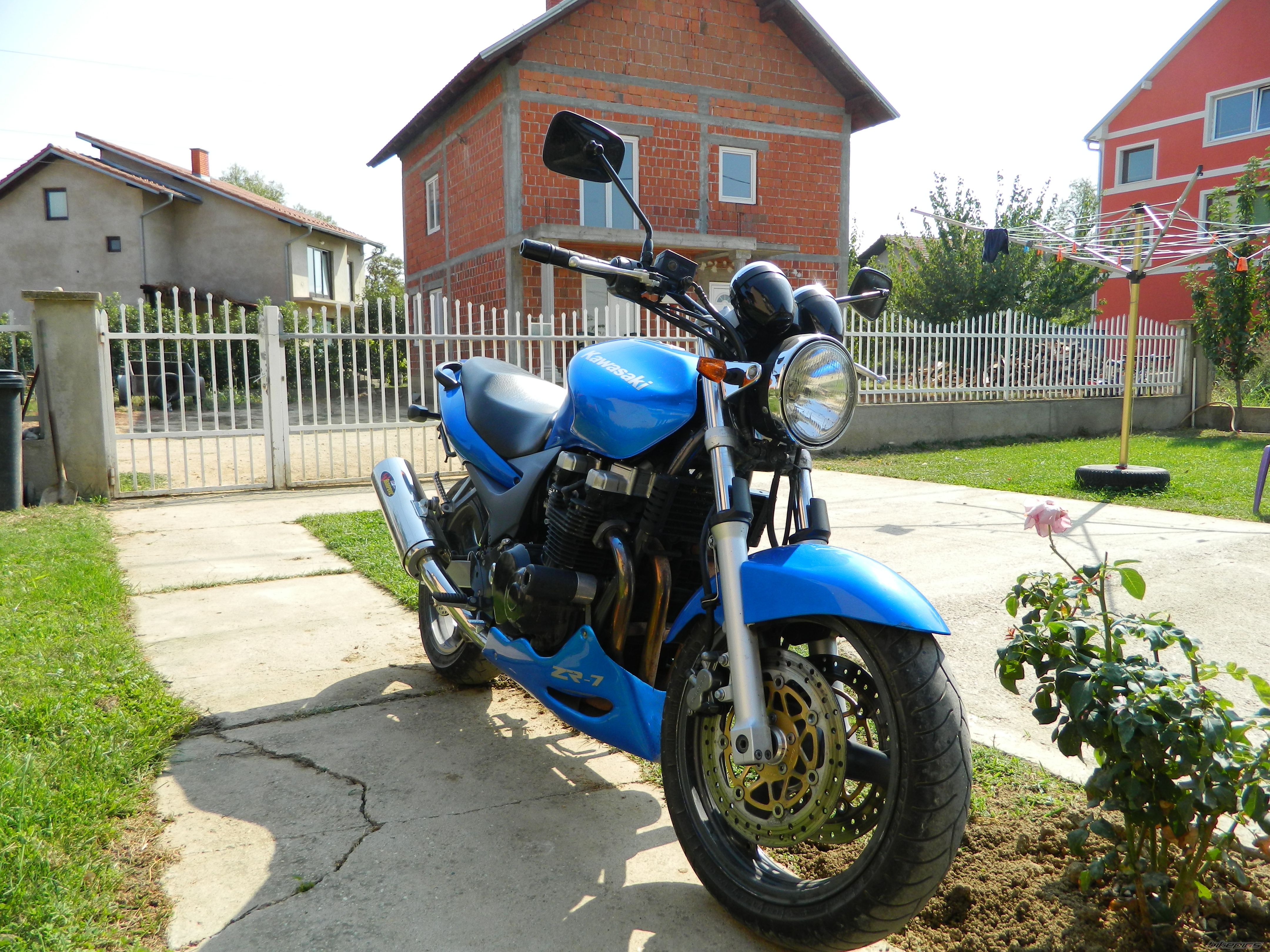 2003 KAWASAKI ZR 7 | Picture 2278554 motorcycle photo