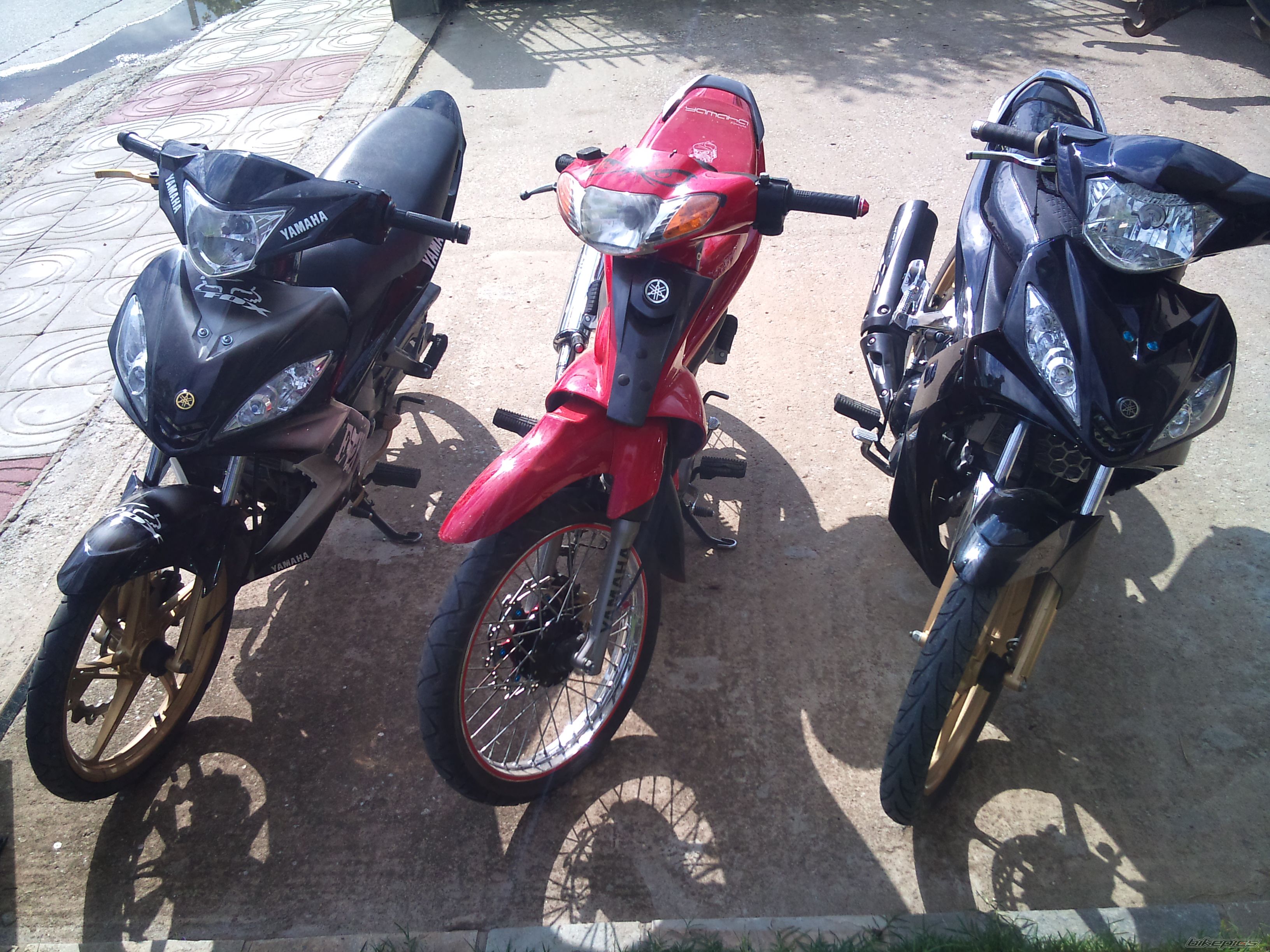 2009 YAMAHA CRYPTON X | Picture 2278948 motorcycle photo