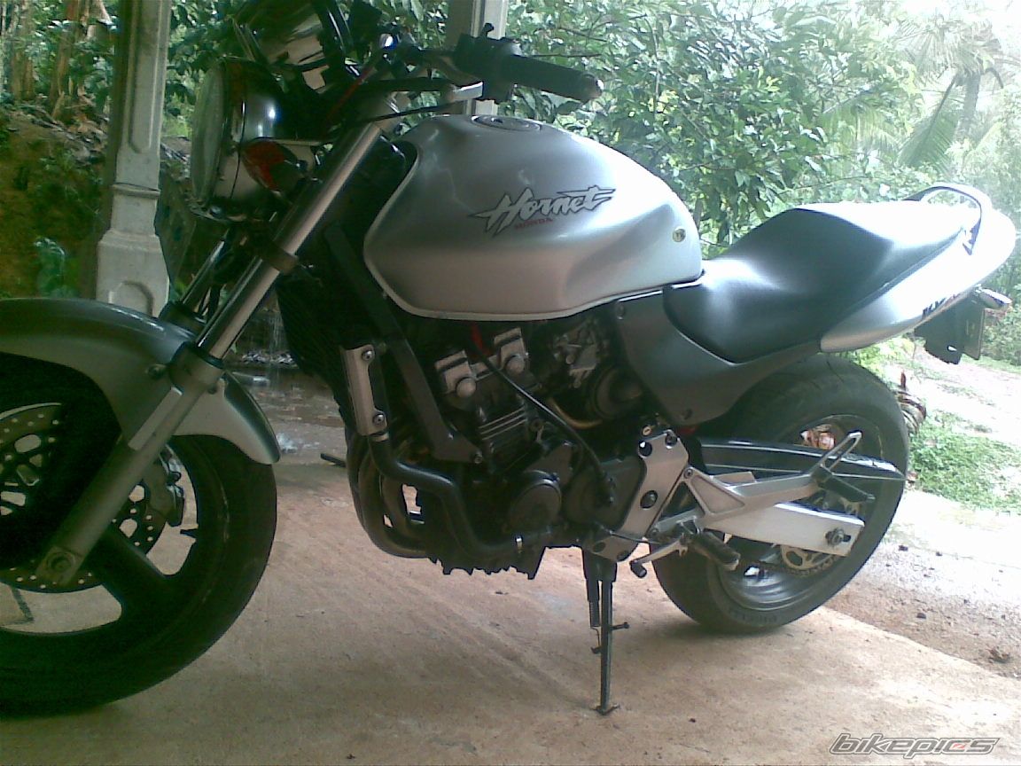 2008 HONDA CB 250 HORNET | Picture 2279270 motorcycle photo