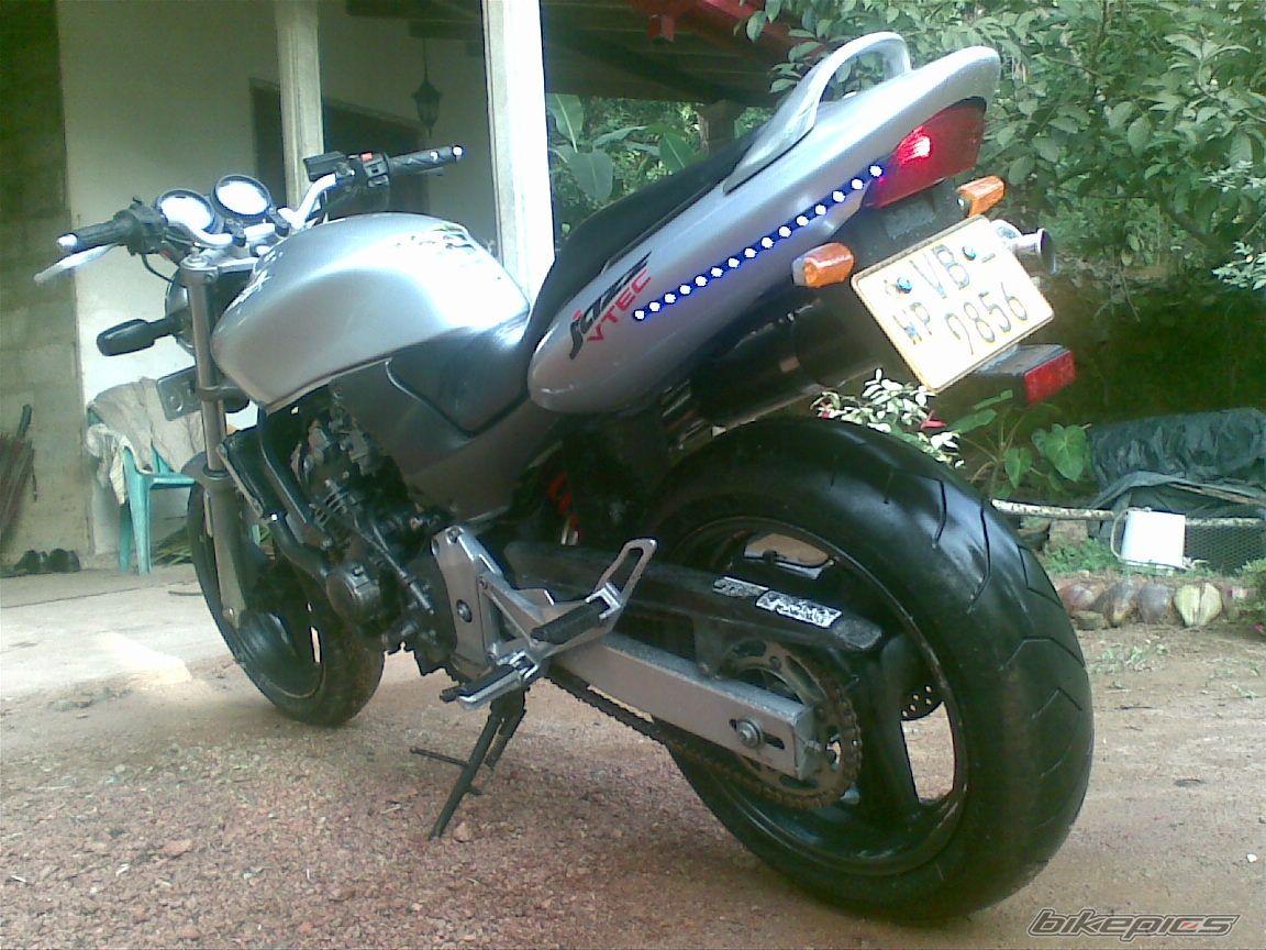 2008 HONDA CB 250 HORNET | Picture 2279274 motorcycle photo