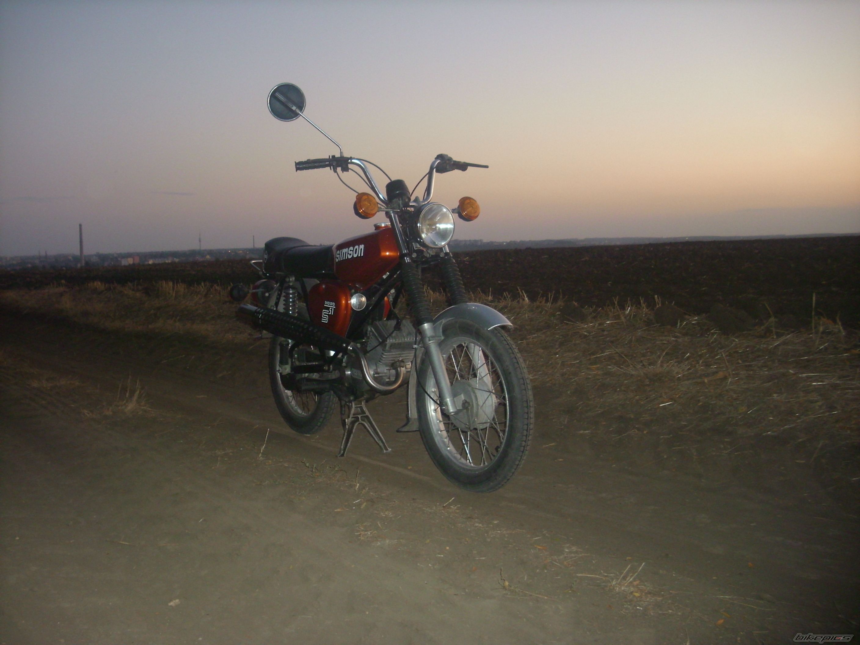 1989 SIMSON S51 ENDURO | Picture 2280378 motorcycle photo