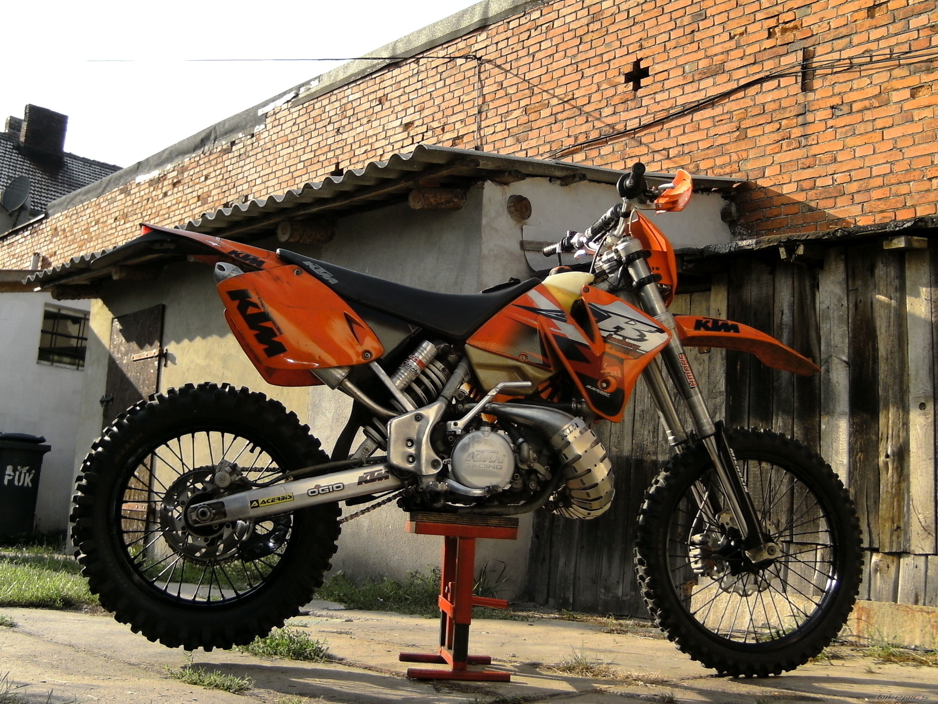 2001 KTM 250 EXC | Picture 2280803 motorcycle photo
