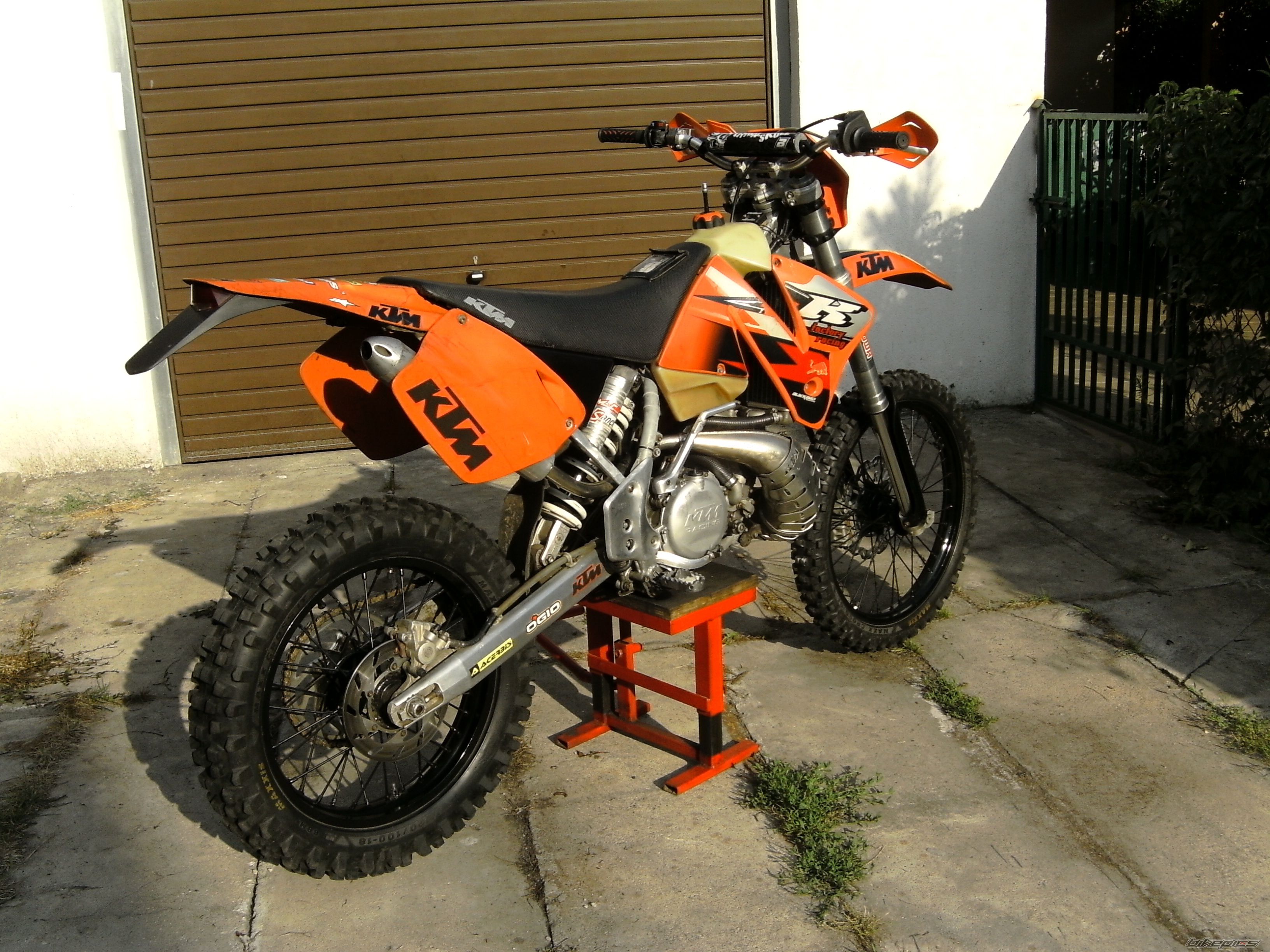 2001 KTM 250 EXC | Picture 2280805 motorcycle photo