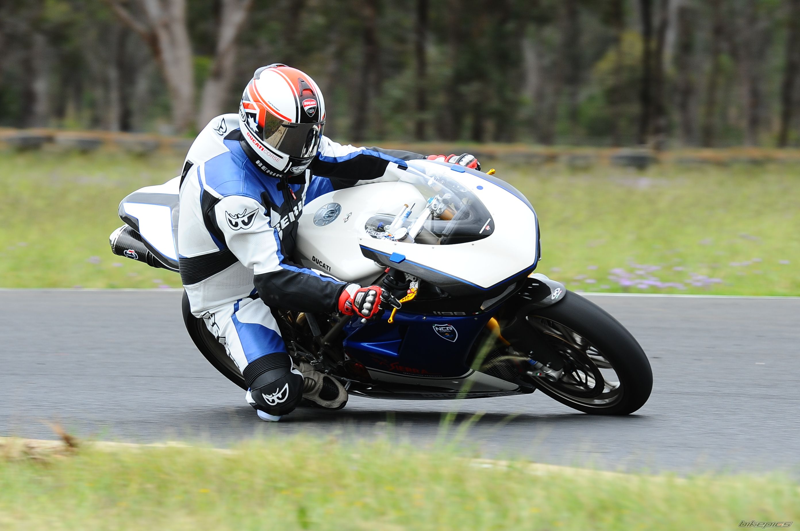 2009 DUCATI 1198 | Picture 2281830 motorcycle photo