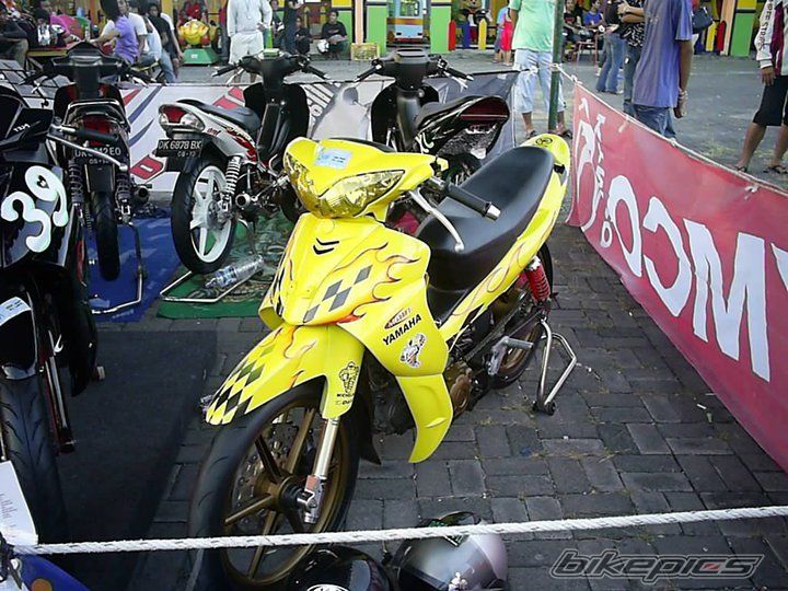 2012 YAMAHA SPARK RR | Picture 2282080 motorcycle photo