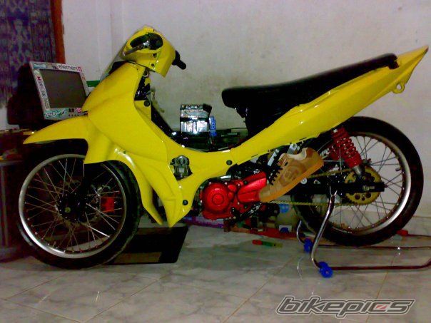 2012 YAMAHA SPARK RR | Picture 2282152 motorcycle photo