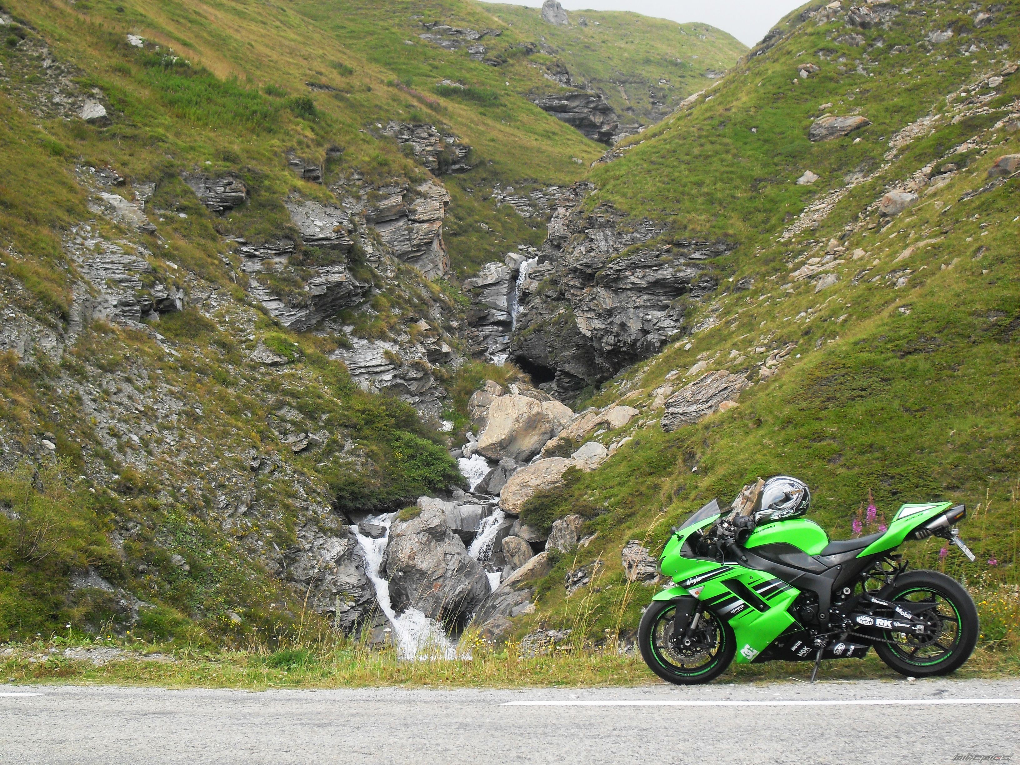 2008 KAWASAKI ZX 6R | Picture 2283140 motorcycle photo
