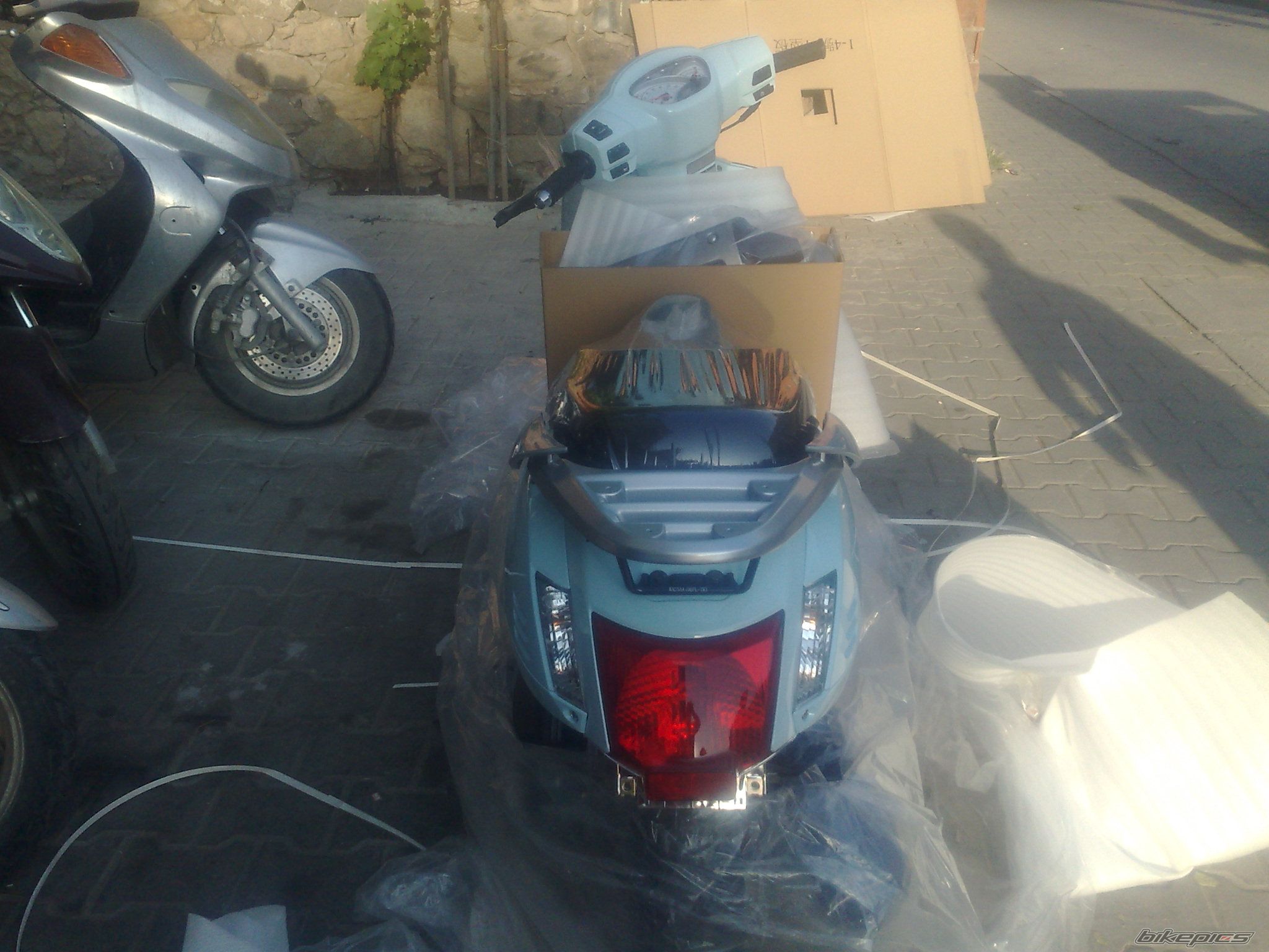 2011 KYMCO LIKE 125 | Picture 2283141 motorcycle photo