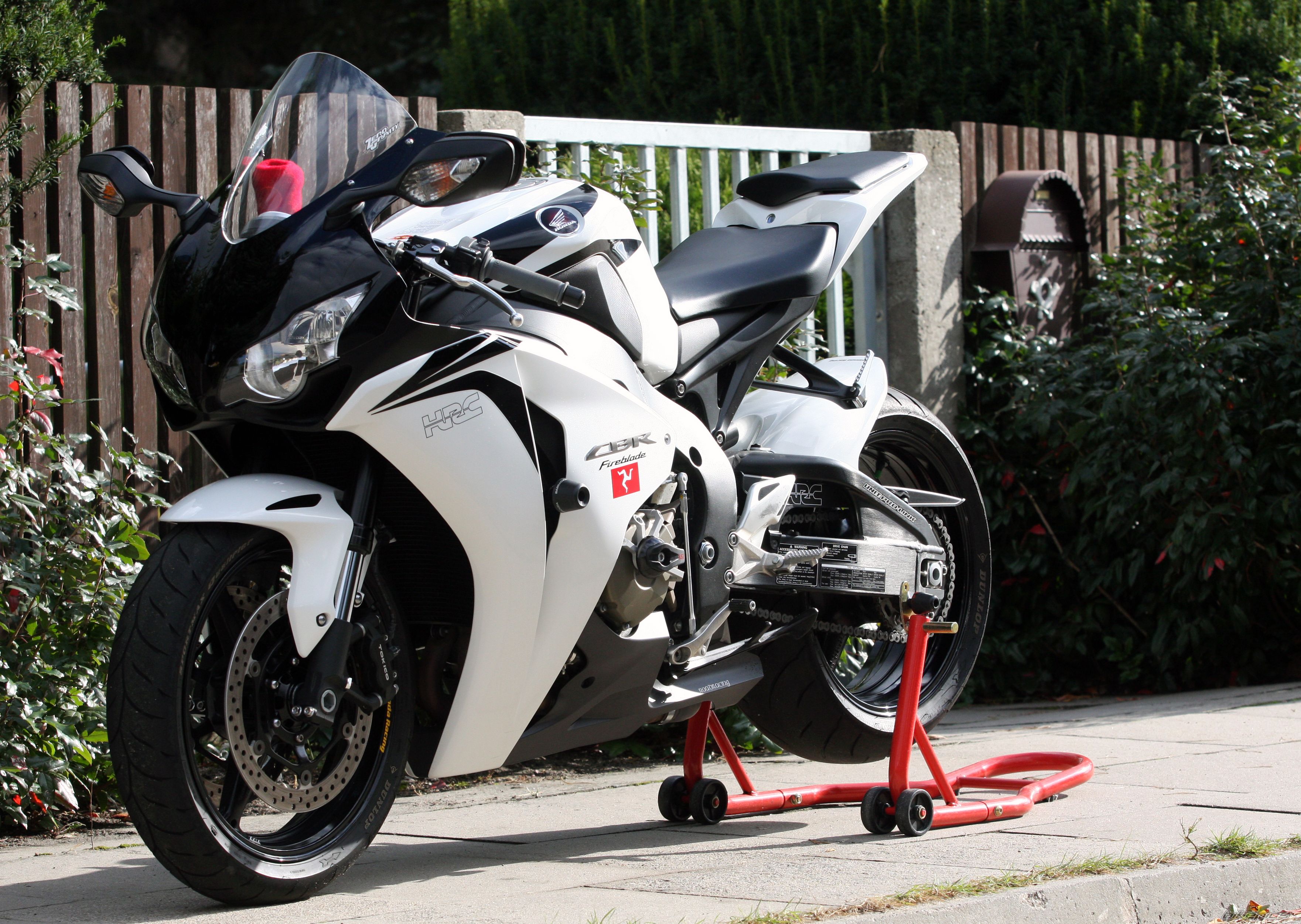 2008 HONDA CBR 1000  RR | Picture 2284211 motorcycle photo