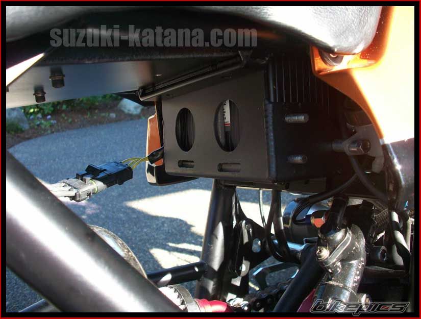 1983 SUZUKI GS KATANA | Picture 2284569 motorcycle photo