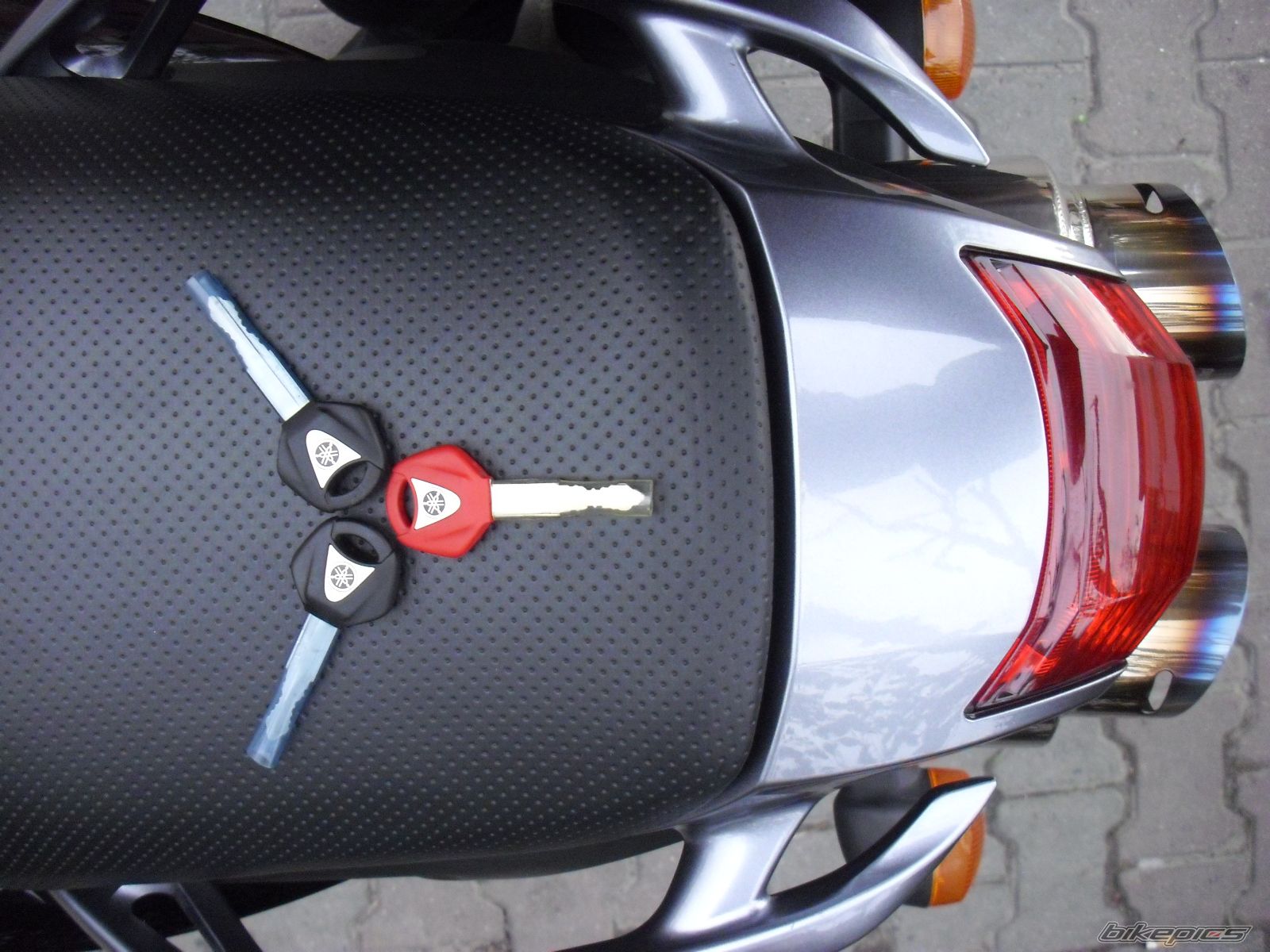 2007 YAMAHA FZ6 FAZER | Picture 2284703 motorcycle photo