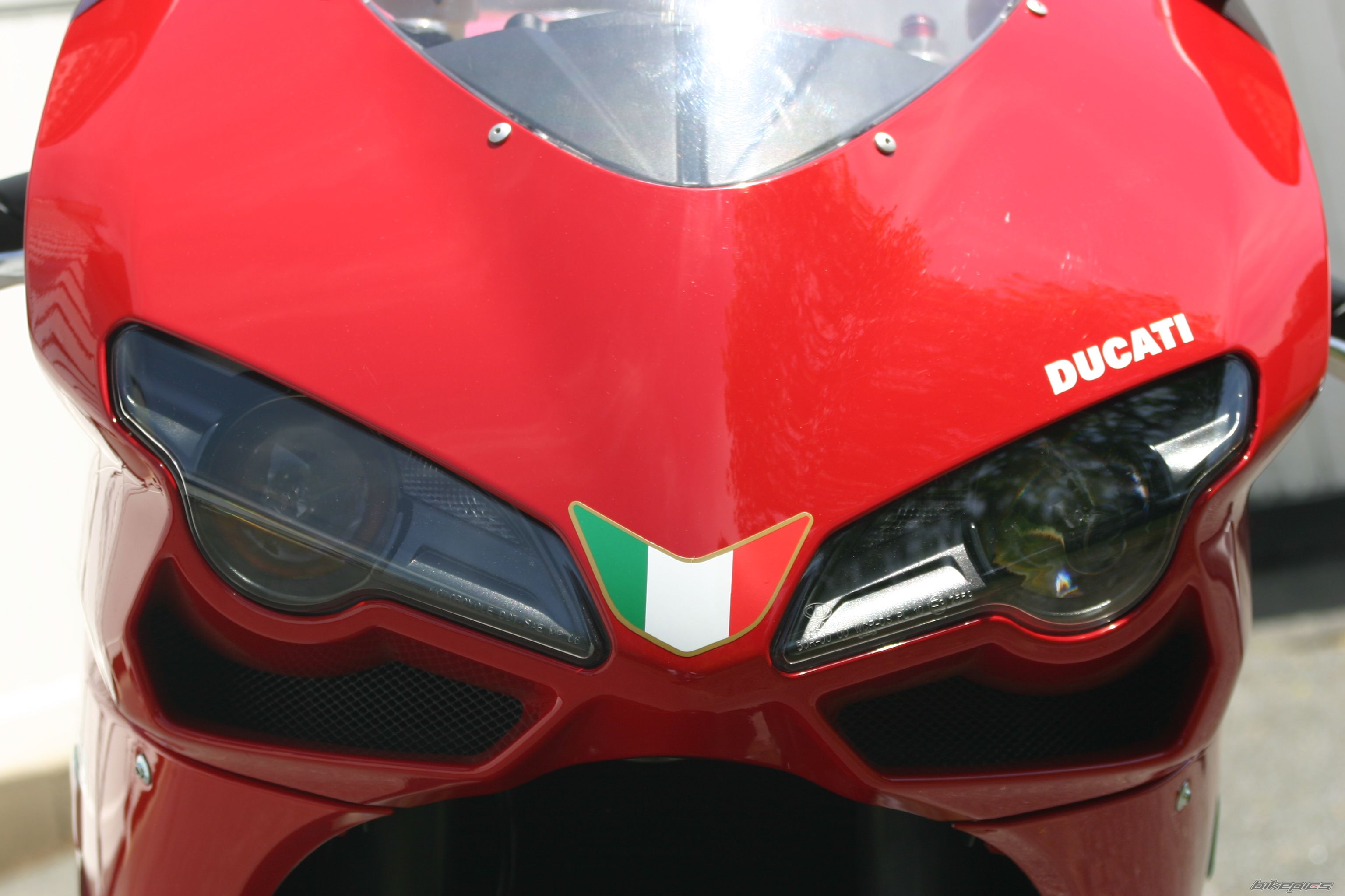 2010 DUCATI 848 | Picture 2285479 motorcycle photo