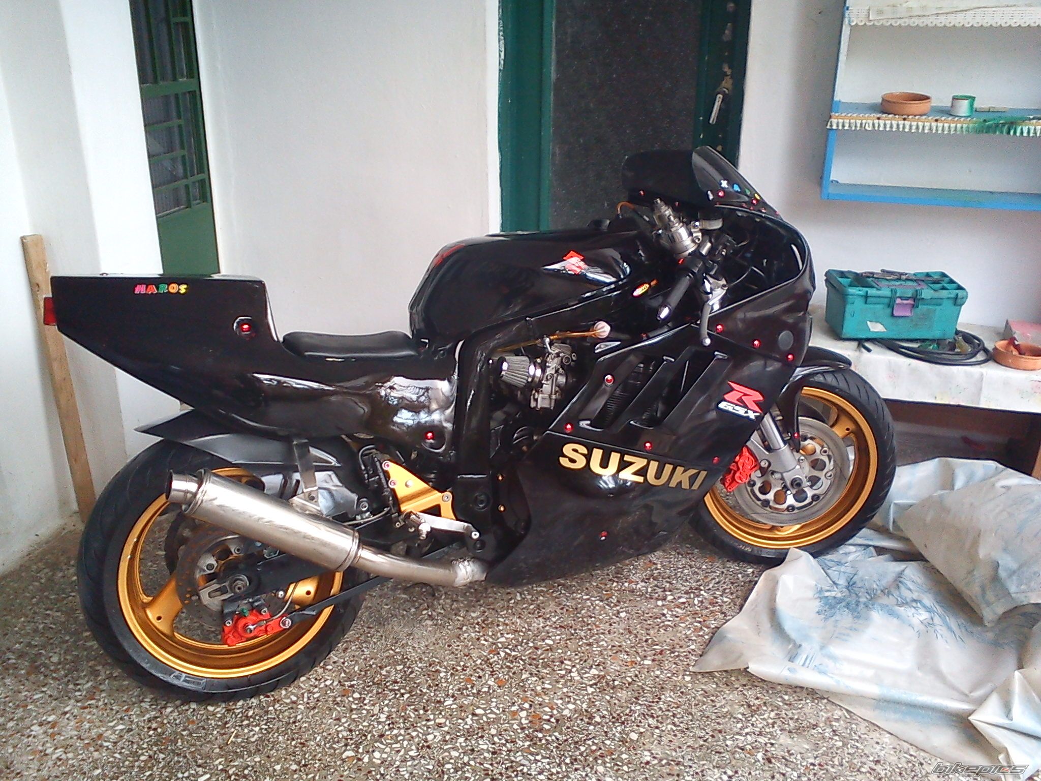 1989 SUZUKI GSX R 750 | Picture 2285965 motorcycle photo