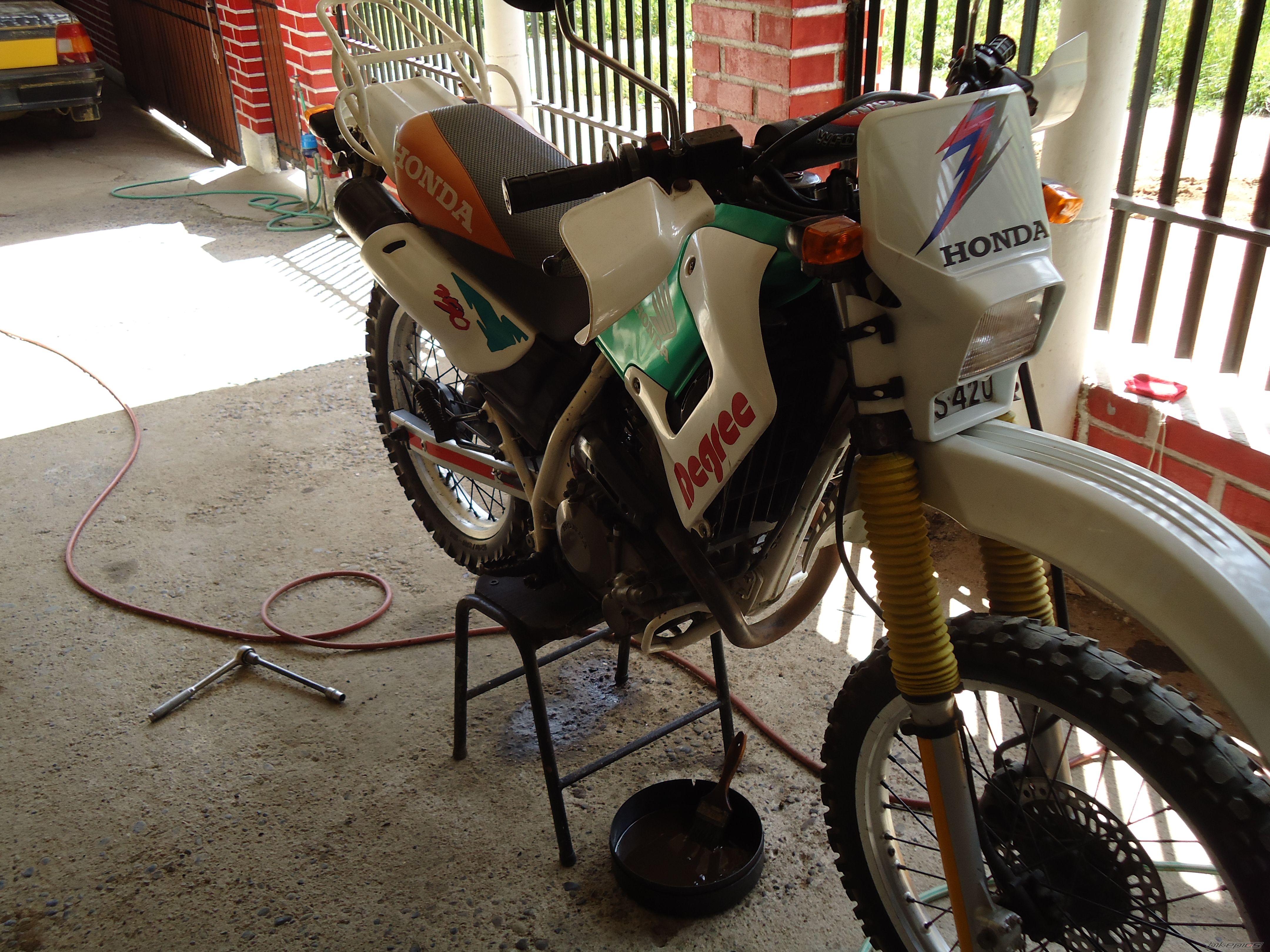 1993 HONDA XL 250 DEGREE | Picture 2286978 motorcycle photo