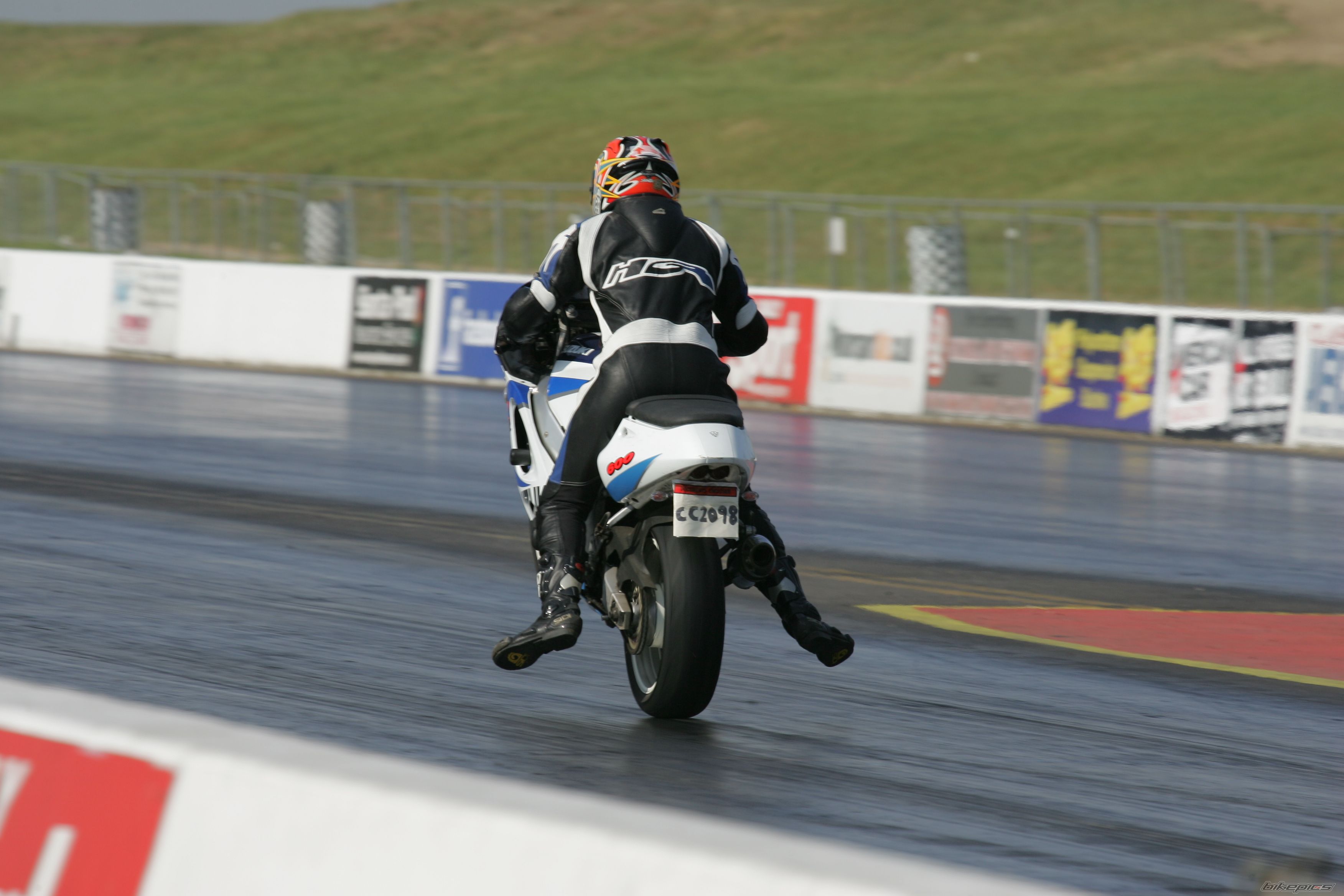 1999 SUZUKI GSX R 600 | Picture 2287134 motorcycle photo