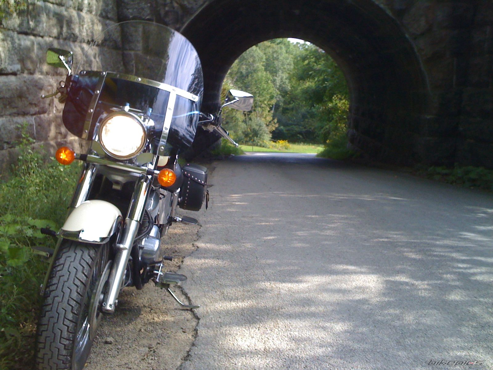 2000 HONDA SHADOW ACE 750 | Picture 2287301 motorcycle photo