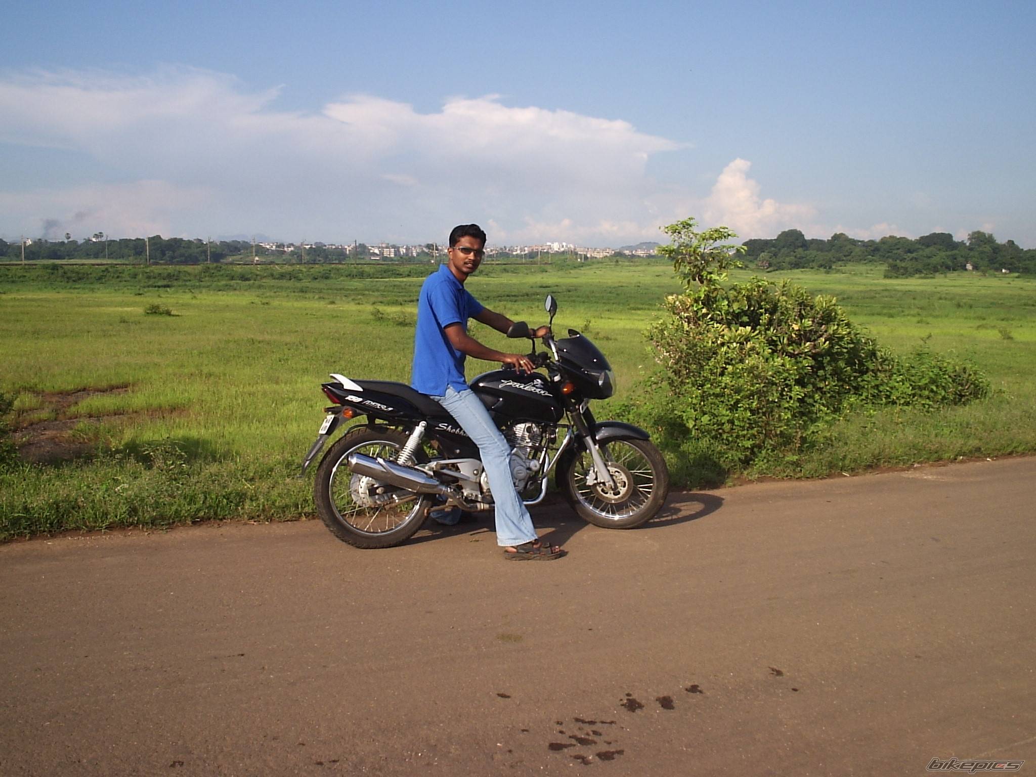 2004 BAJAJ PULSAR 150 | Picture 228800 motorcycle photo
