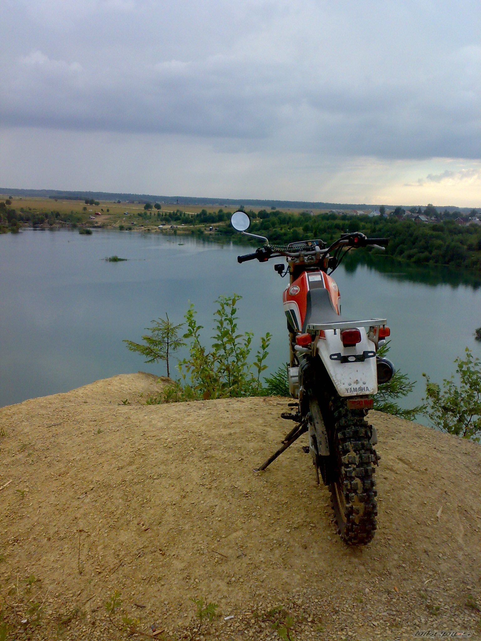 2000 YAMAHA XT 225 | Picture 2288515 motorcycle photo