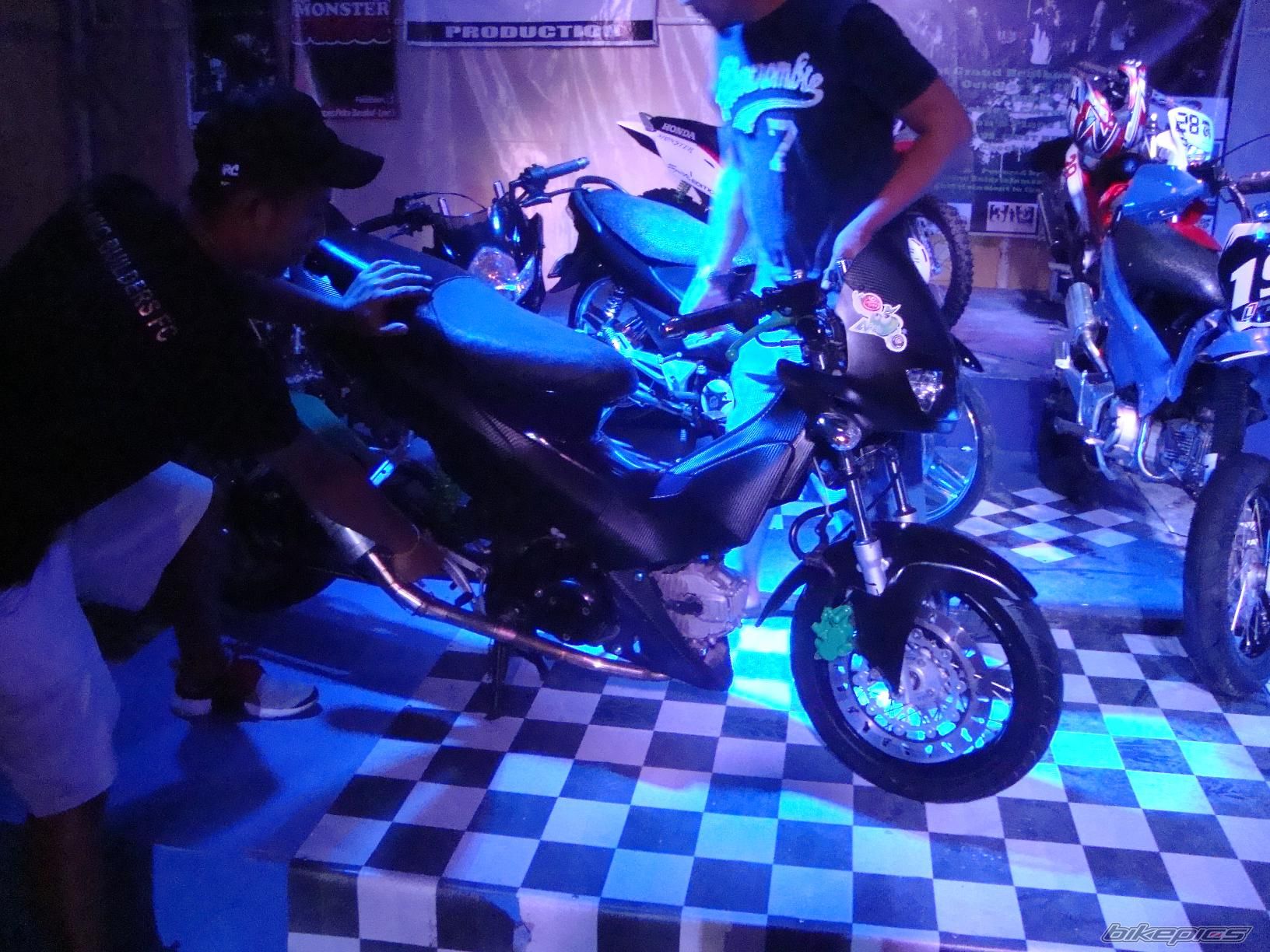 2010 HONDA XRM 110 | Picture 2290063 motorcycle photo