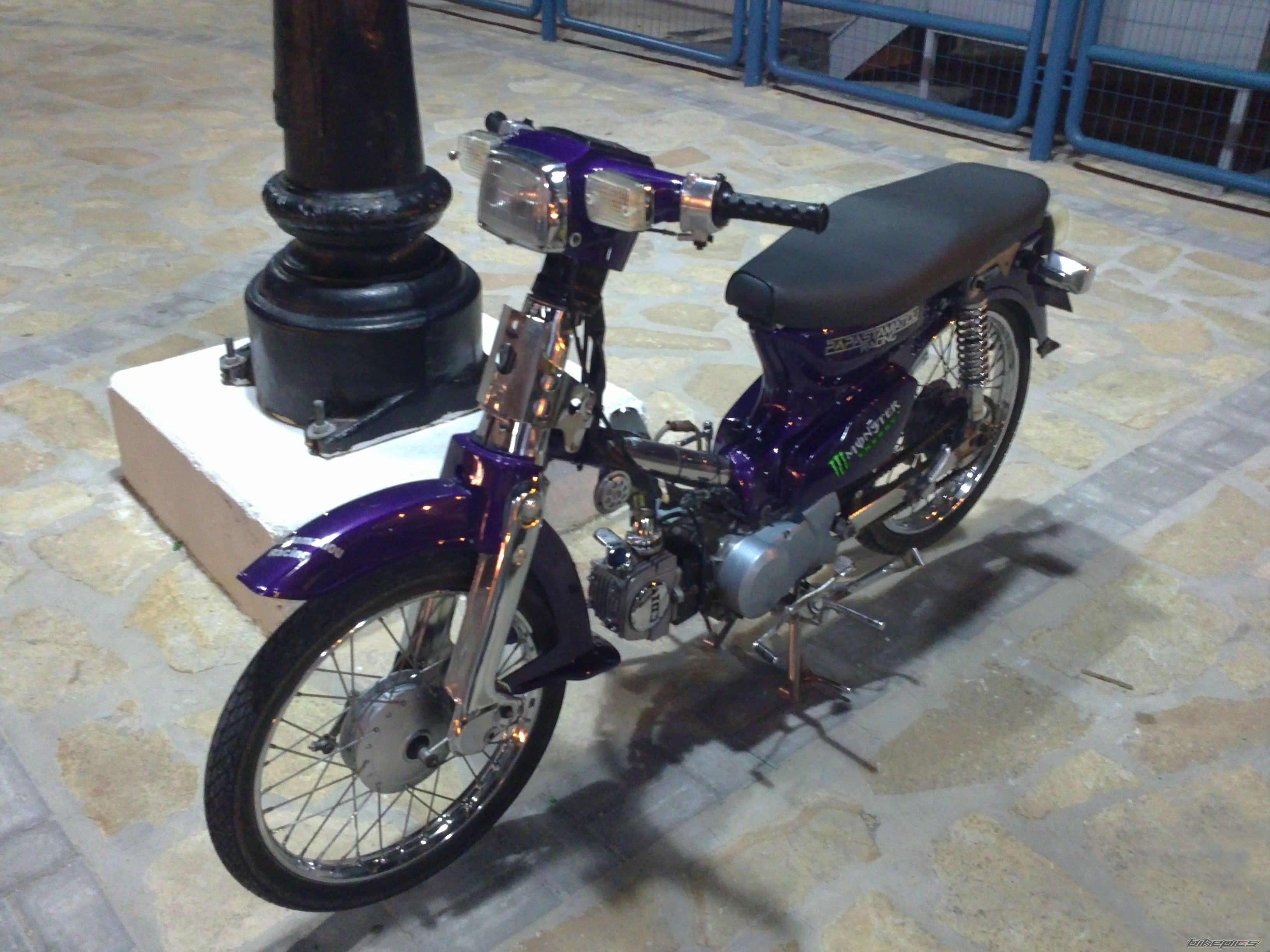 2011 HONDA GLX 50 | Picture 2290173 motorcycle photo