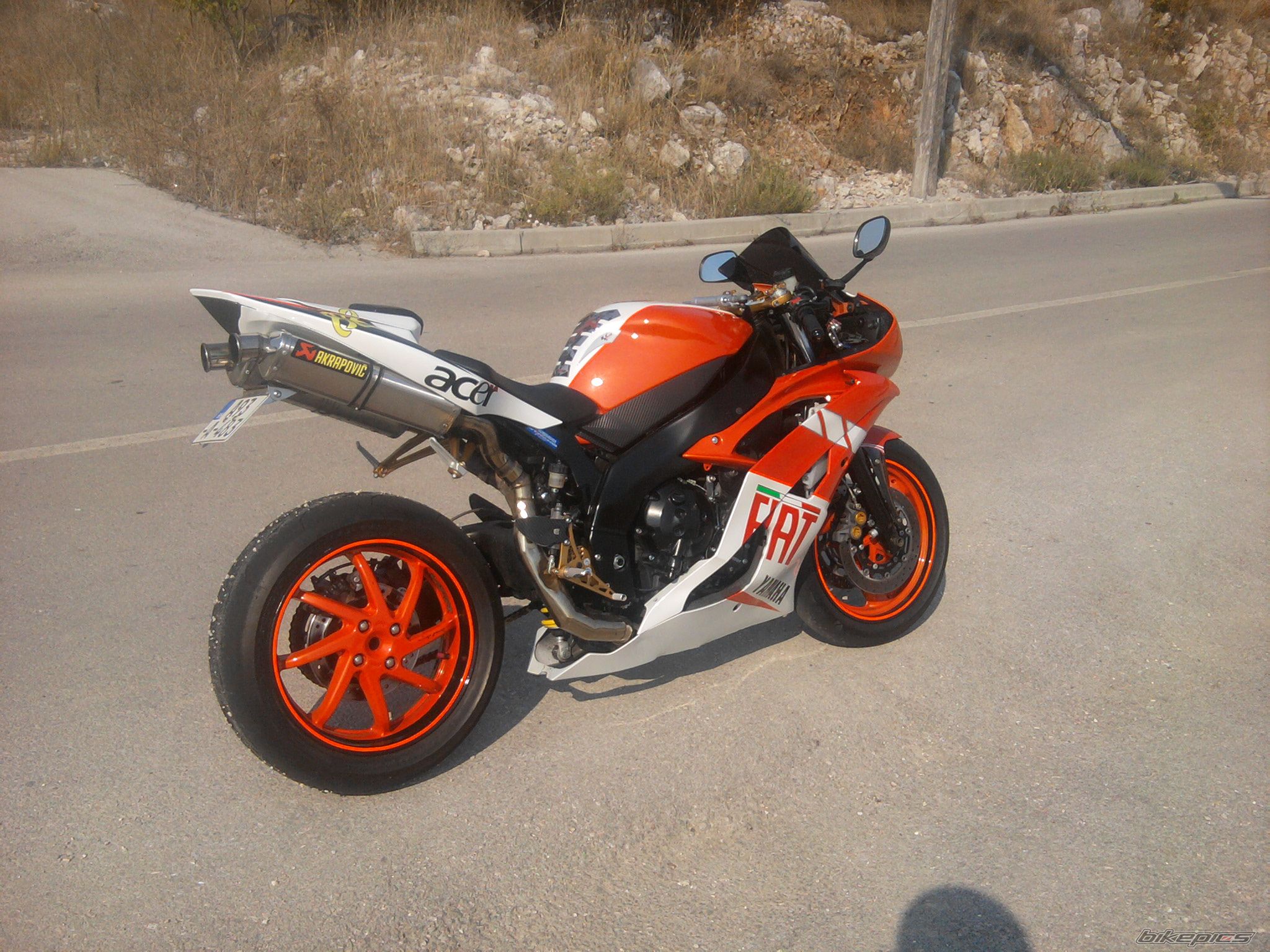 2012 YAMAHA YZF R1 | Picture 2290921 motorcycle photo