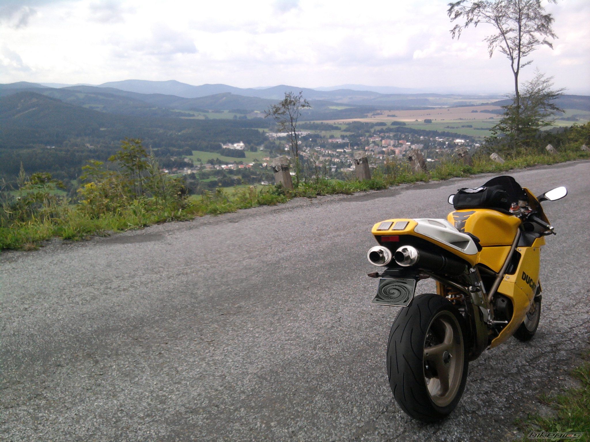 1996 DUCATI 748 | Picture 2291123 motorcycle photo