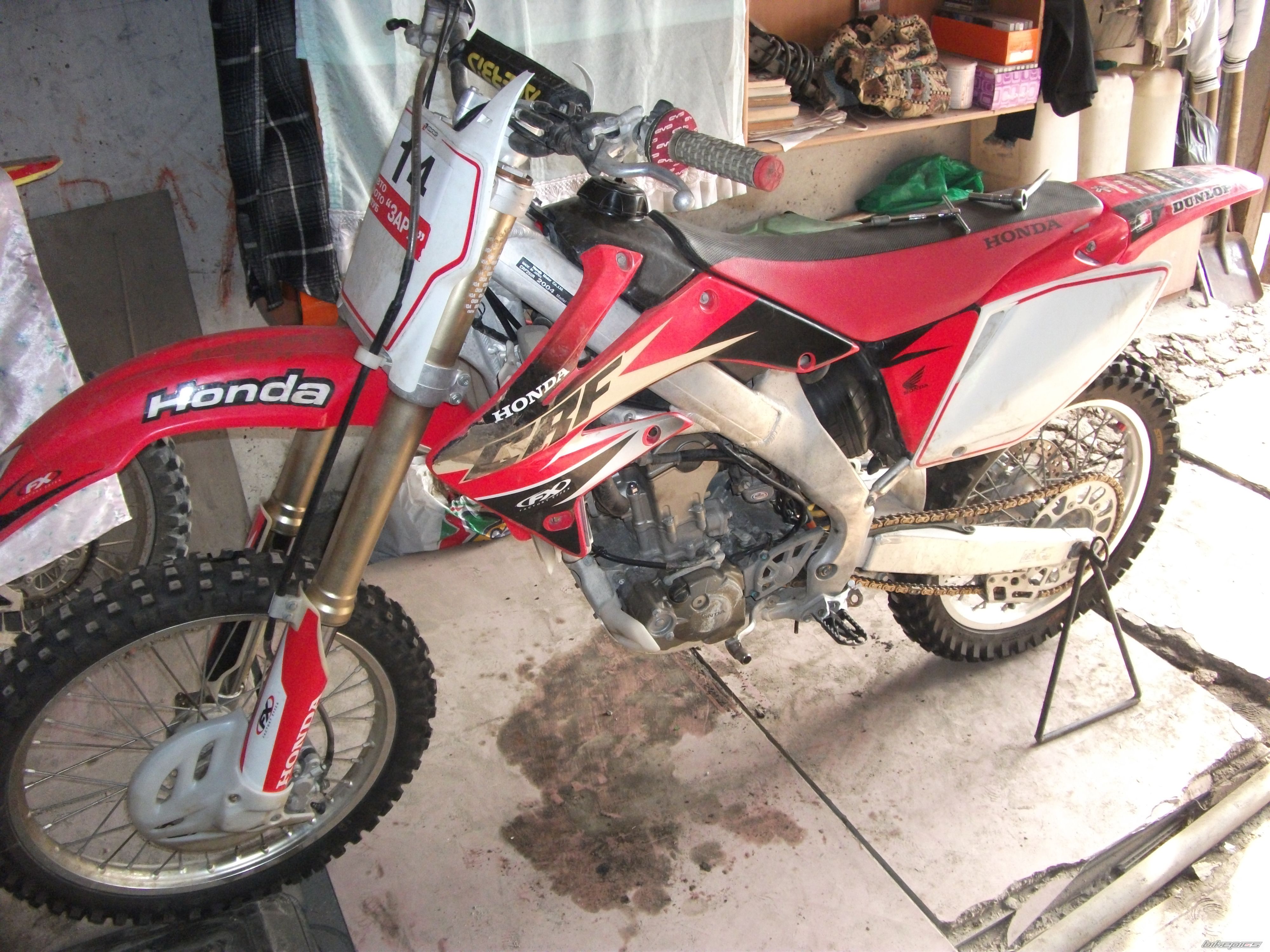 2004 HONDA CRF 250 | Picture 2291322 motorcycle photo