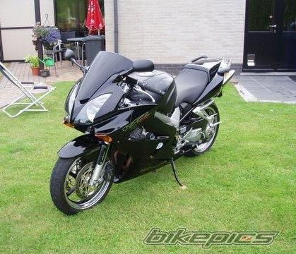 2005 HONDA VFR 800 VTEC | Picture 2291855 motorcycle photo