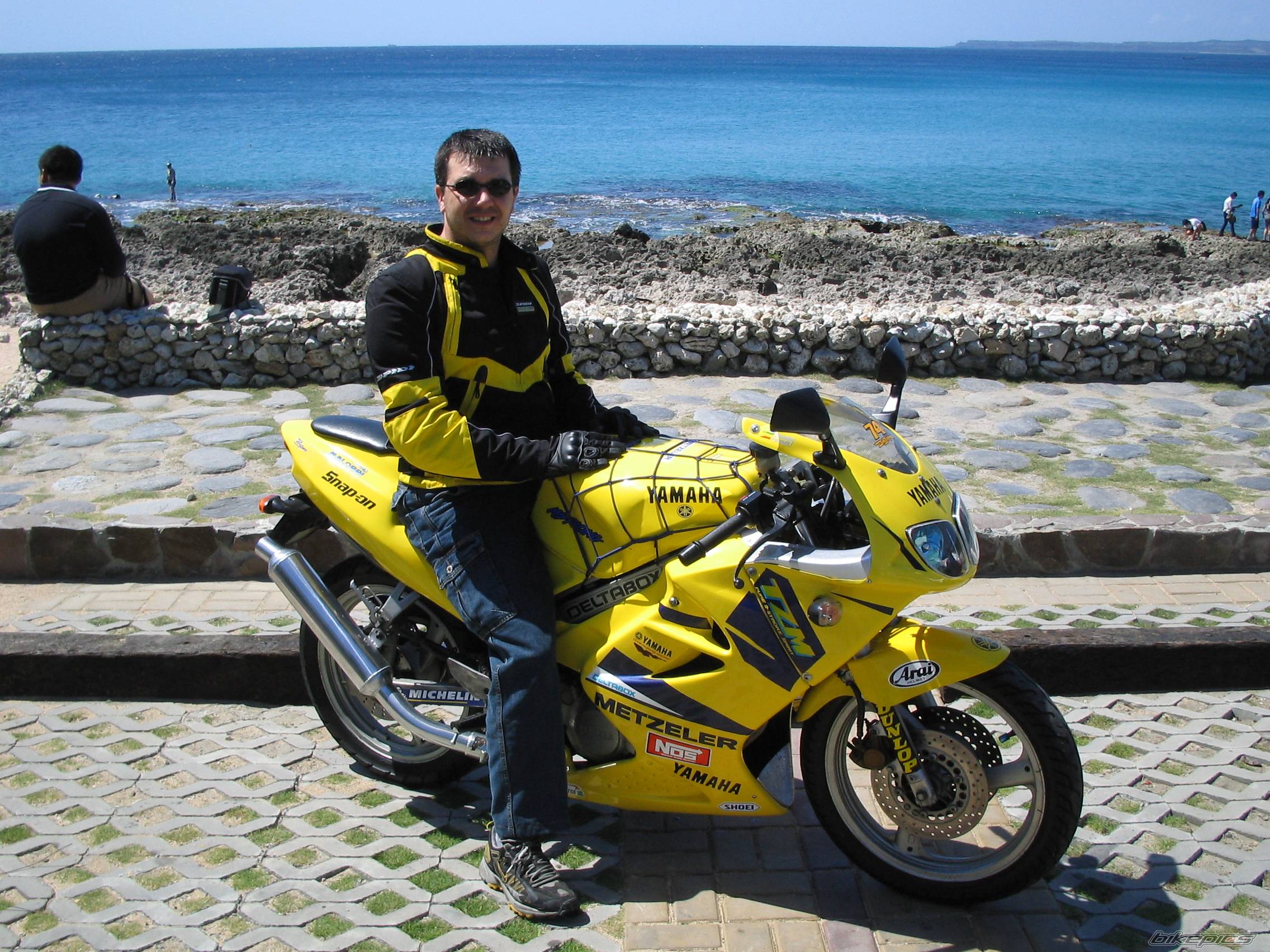 1995 YAMAHA FZR 150 | Picture 229199 motorcycle photo