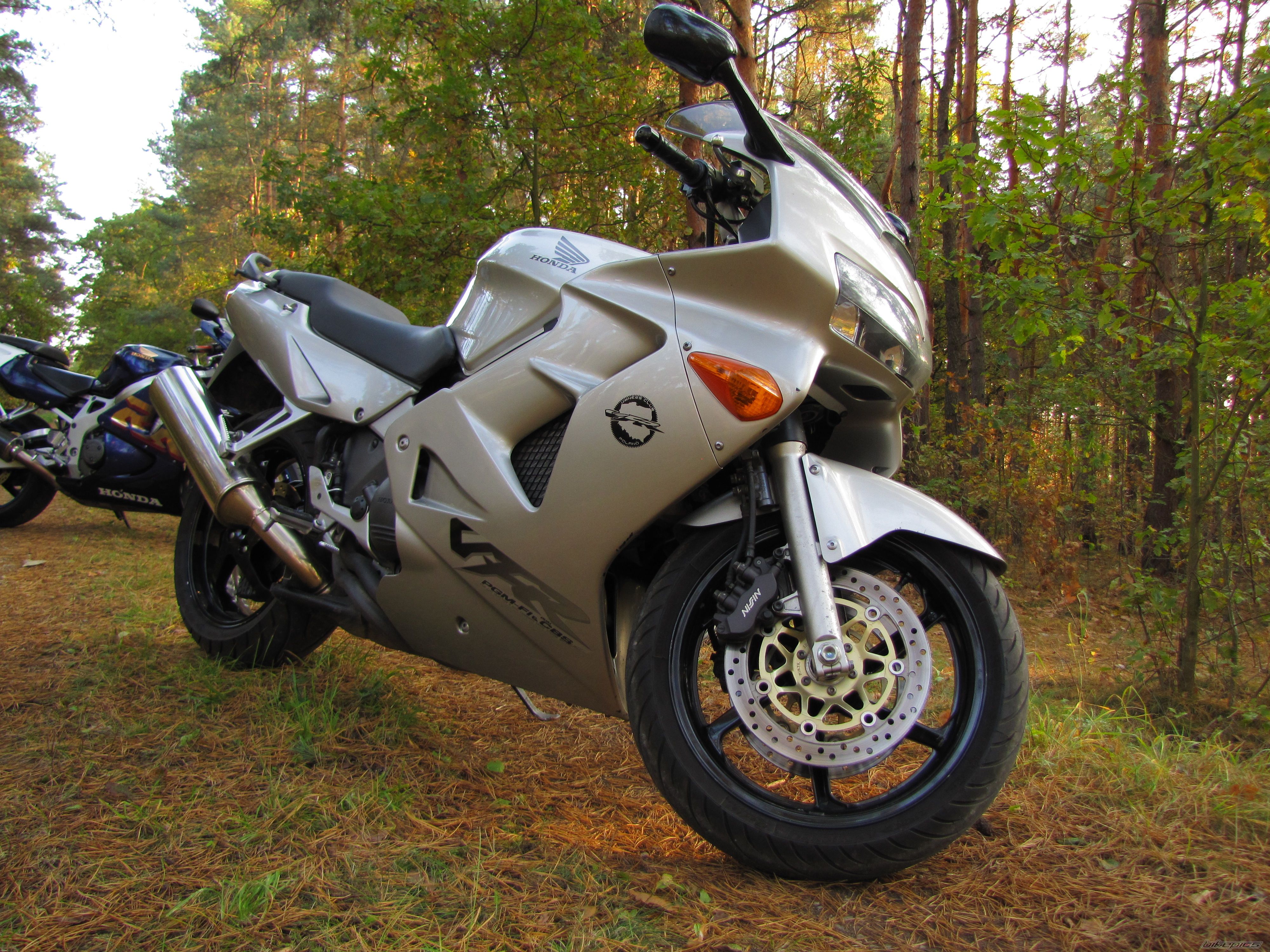 1998 HONDA VFR 800 | Picture 2292948 motorcycle photo