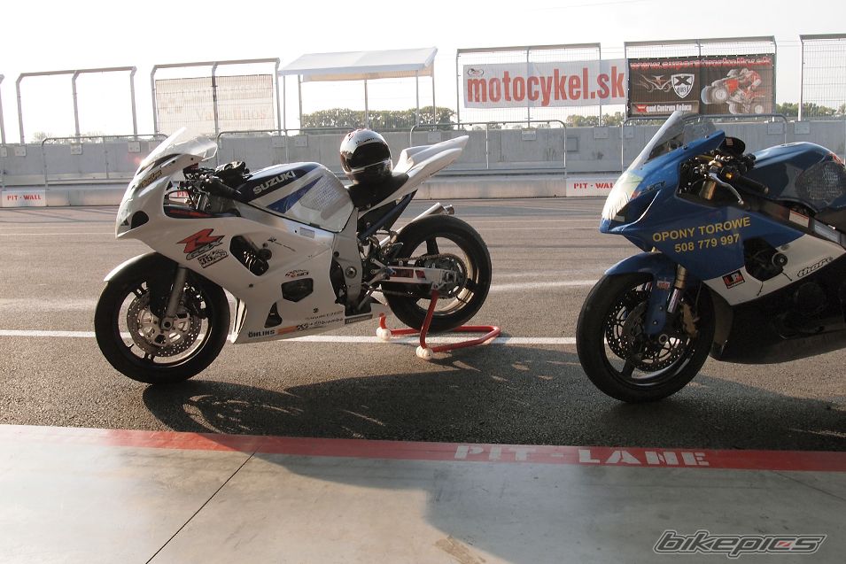 2002 SUZUKI GSR 600 | Picture 2293015 motorcycle photo