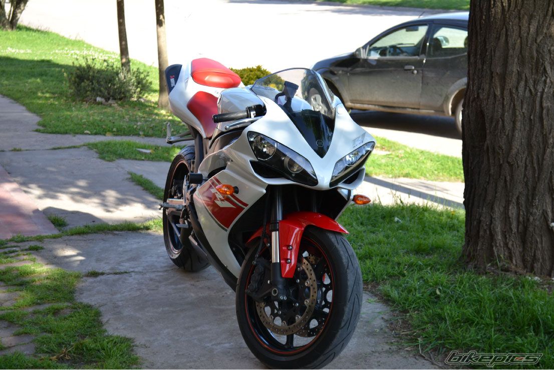 2008 YAMAHA YZF R1 | Picture 2294358 motorcycle photo