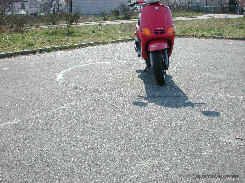 2001 PIAGGIO ZIP | Picture 22947 motorcycle photo