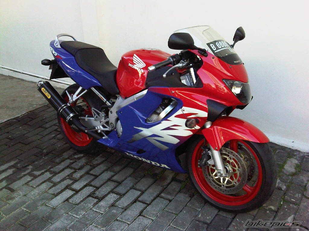 1999 HONDA CBR 600 F4 | Picture 2294819 motorcycle photo