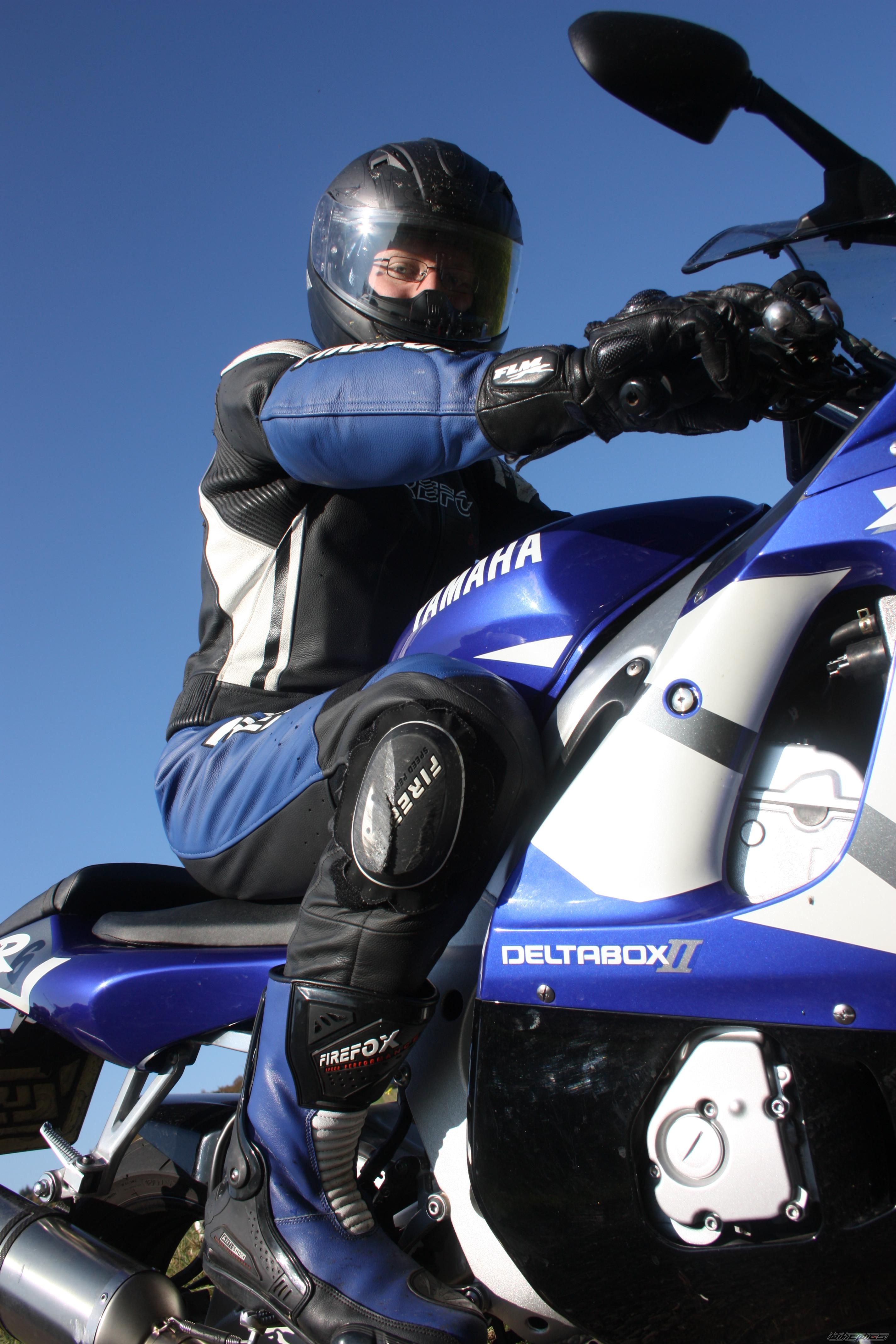 2001 YAMAHA YZF R6 | Picture 2295029 motorcycle photo