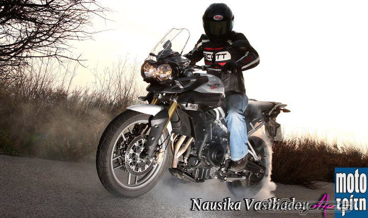 2011 TRIUMPH TIGER 800 | Picture 2296581 motorcycle photo