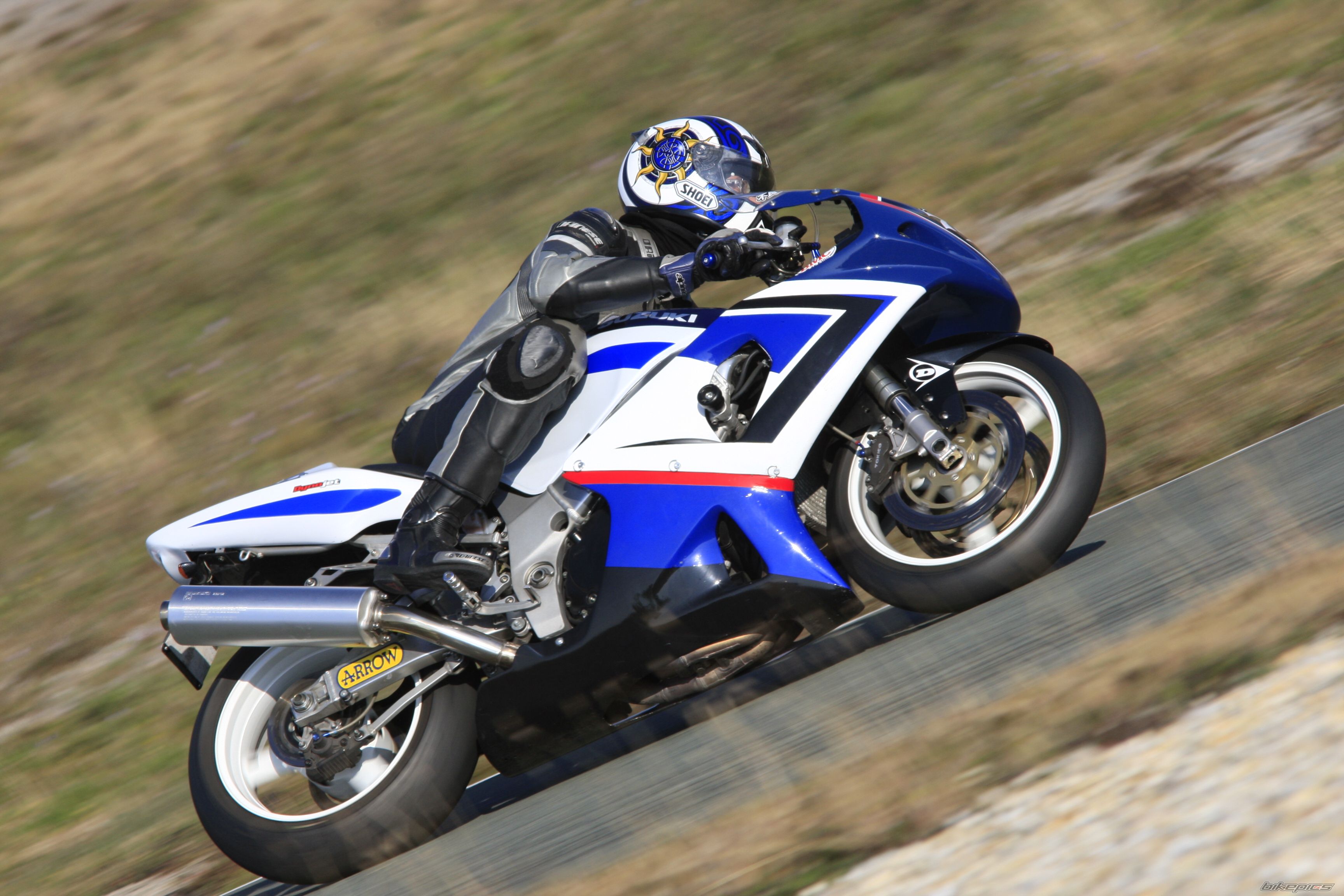 2002 SUZUKI GSX R 750 | Picture 2297242 motorcycle photo