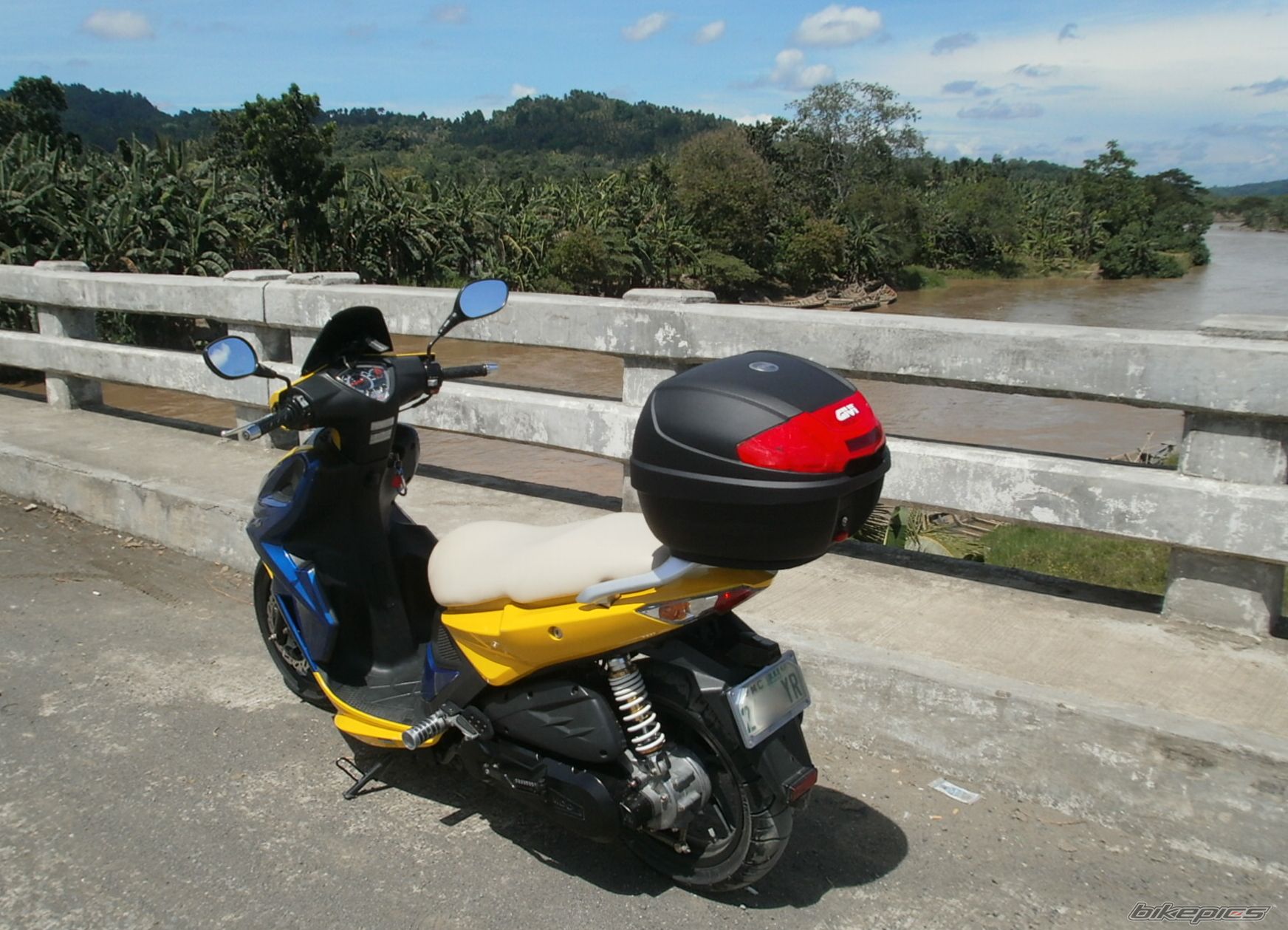 2009 KYMCO SUPER 8 | Picture 2298890 motorcycle photo