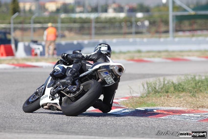 2007 HONDA CBR 600 RR | Picture 2299833 motorcycle photo