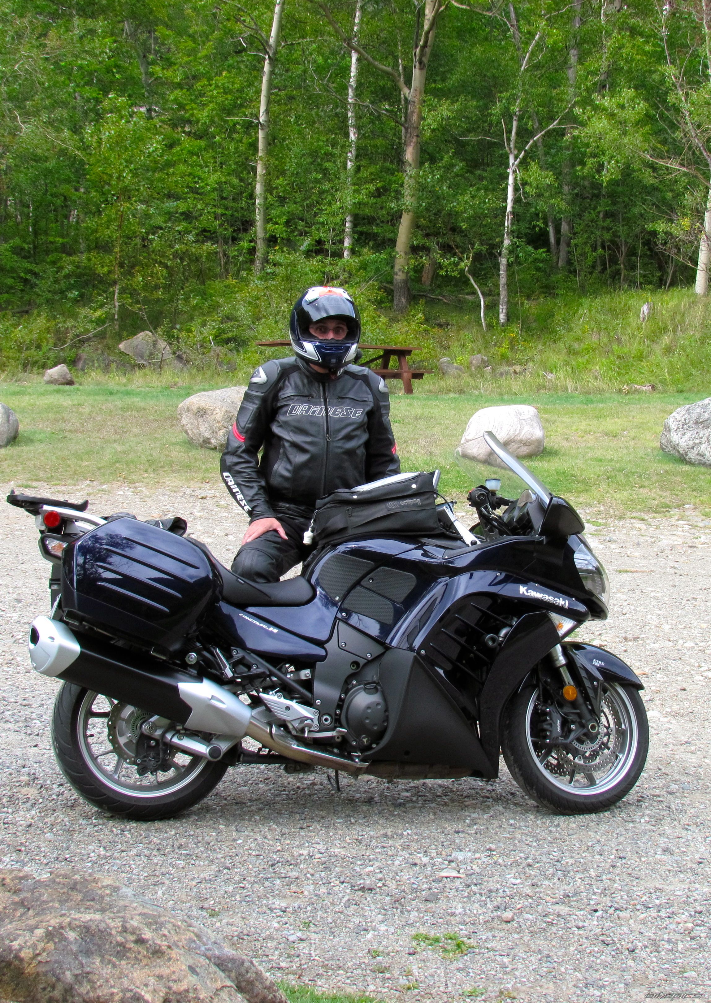 2010 KAWASAKI GTR1400 | Picture 2300055 motorcycle photo