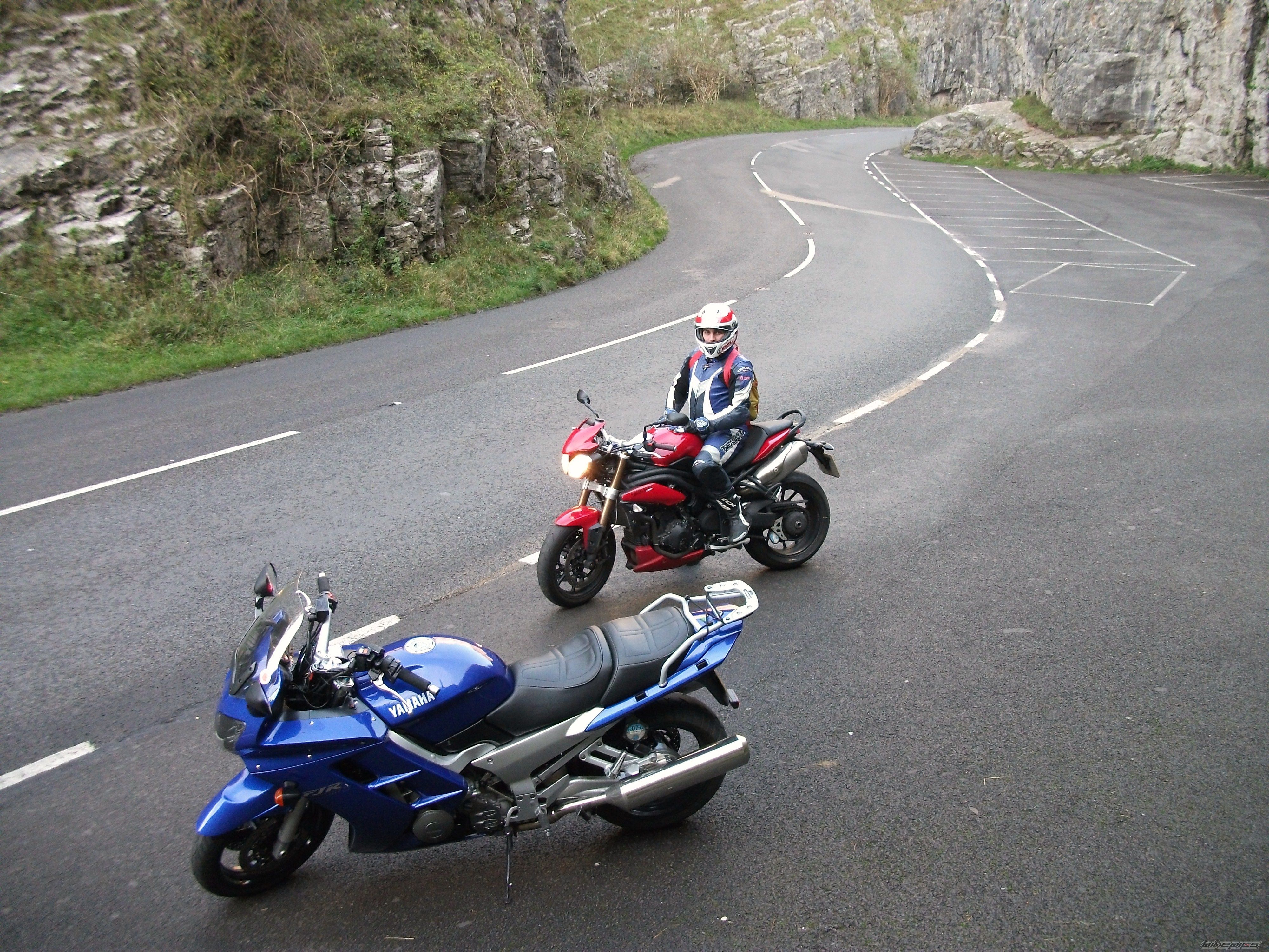 2001 YAMAHA FJR 1300 | Picture 2301885 motorcycle photo