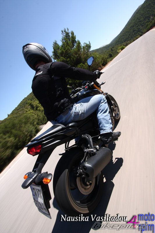 2011 YAMAHA FZ 8 | Picture 2302806 motorcycle photo