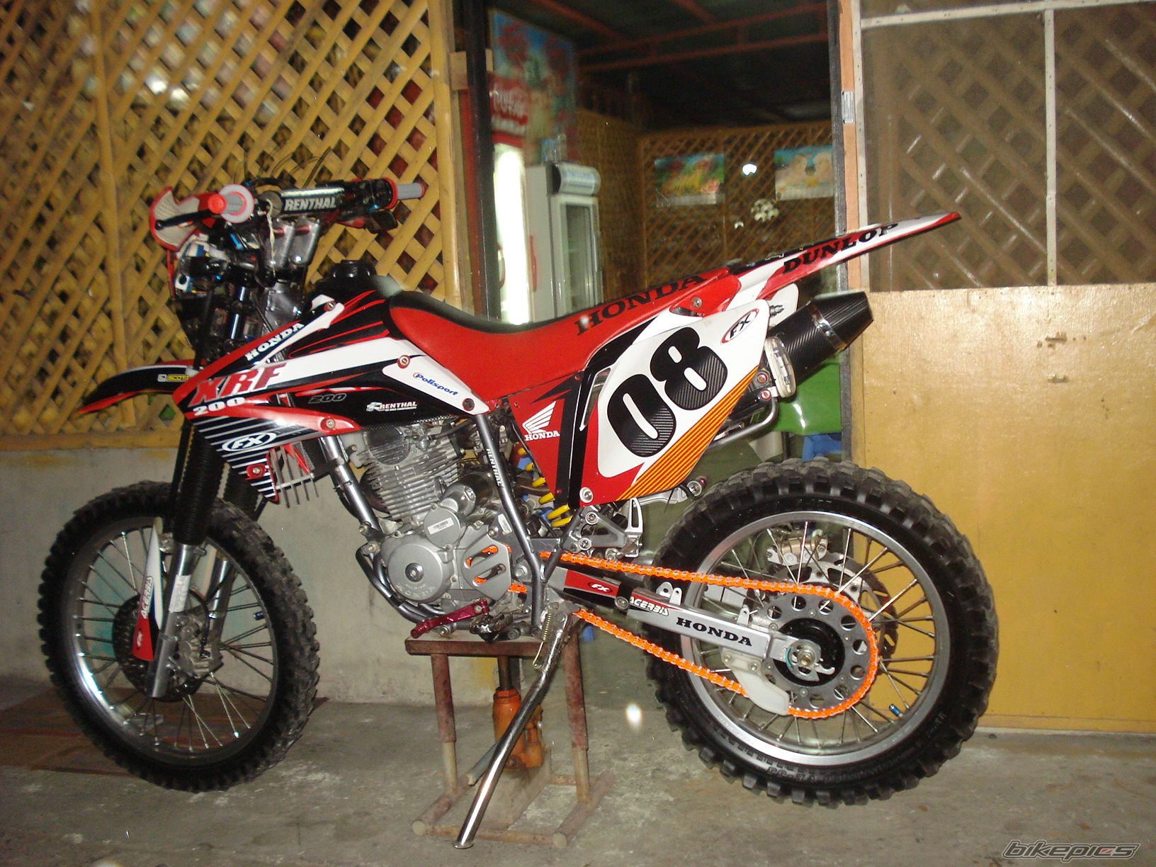 2009 HONDA XR 200 | Picture 2302819 motorcycle photo
