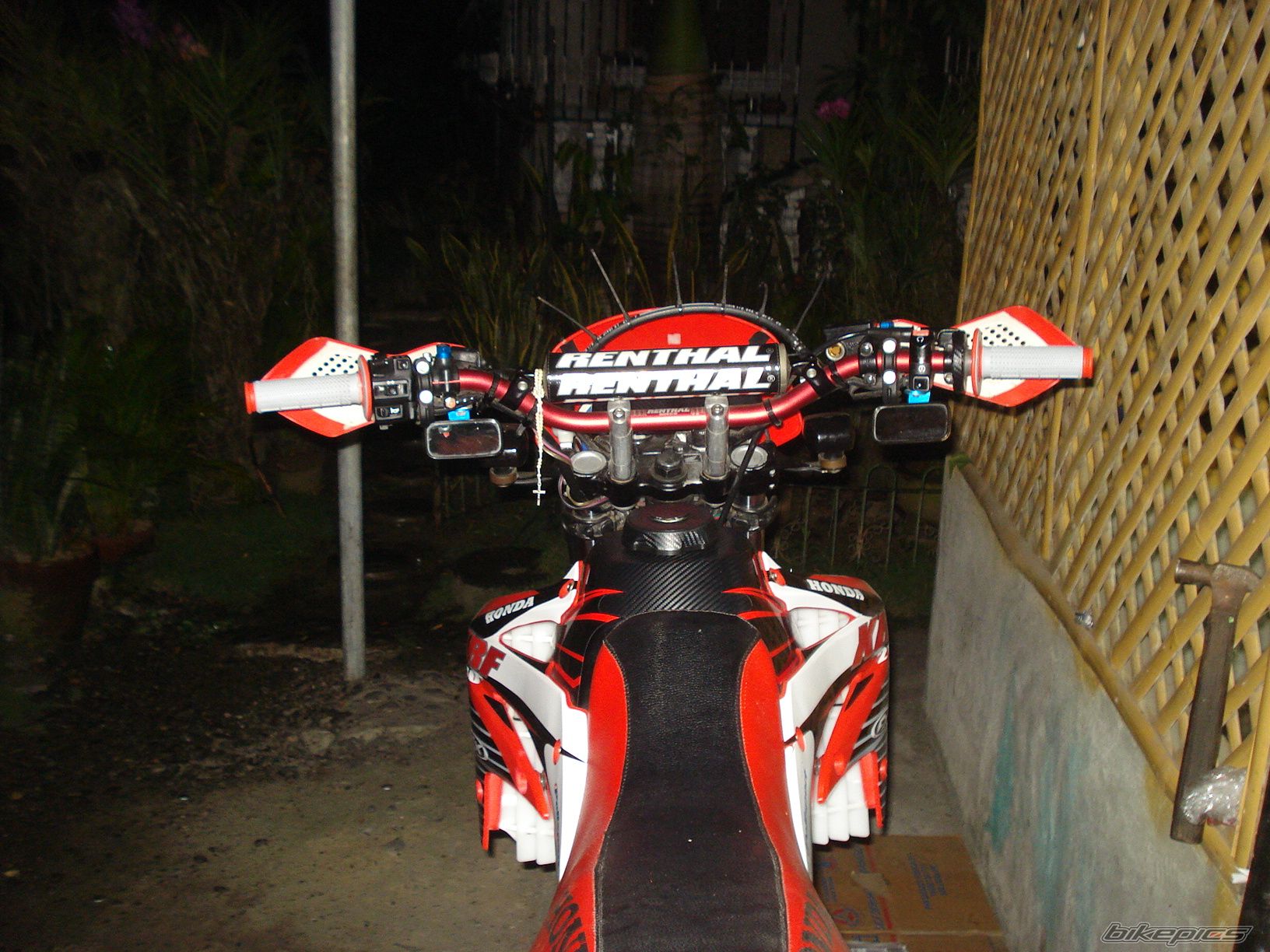 2009 HONDA XR 200 | Picture 2302828 motorcycle photo