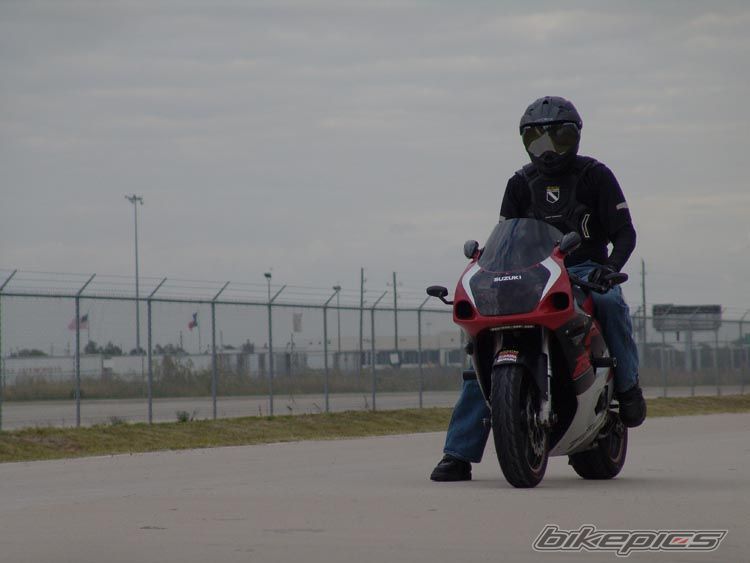 1998 SUZUKI GSX R 750 | Picture 2303468 motorcycle photo
